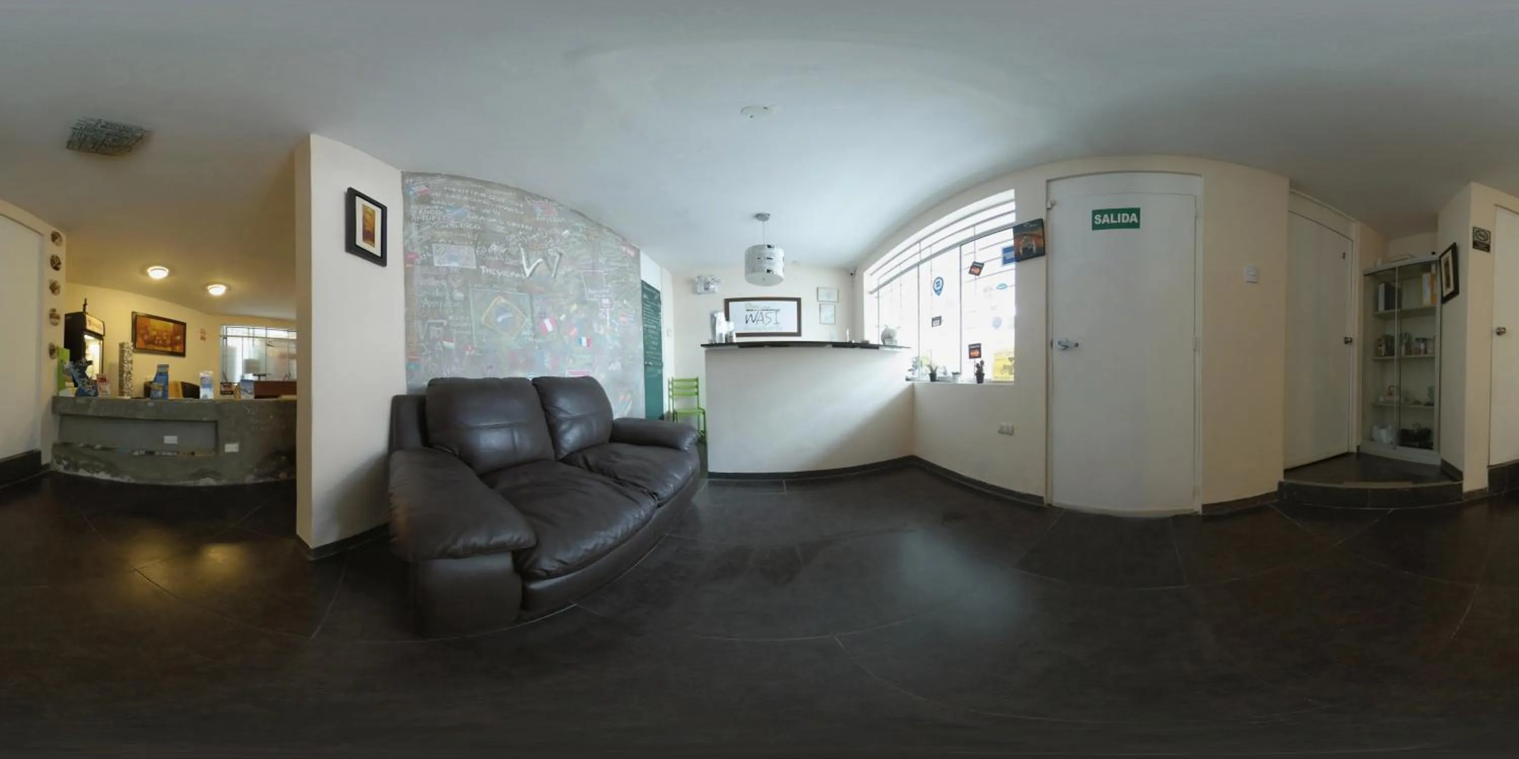 Lobby or reception in B&B Wasi Airport Lima