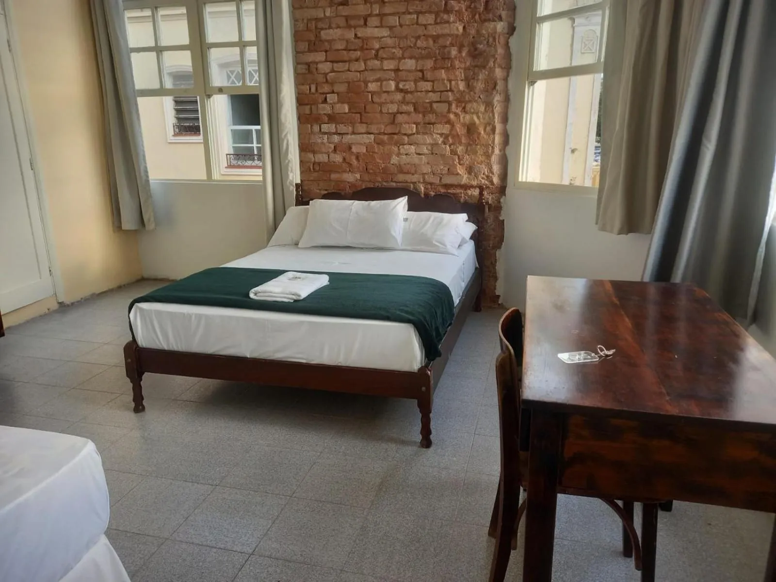 Bed in Kontiki Hotel