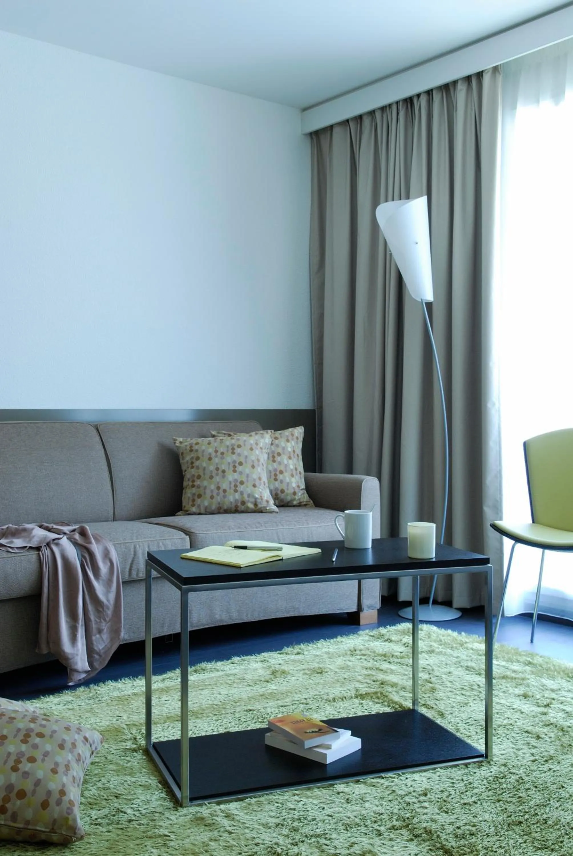 Living room in Aparthotel Adagio Bordeaux Centre Gambetta