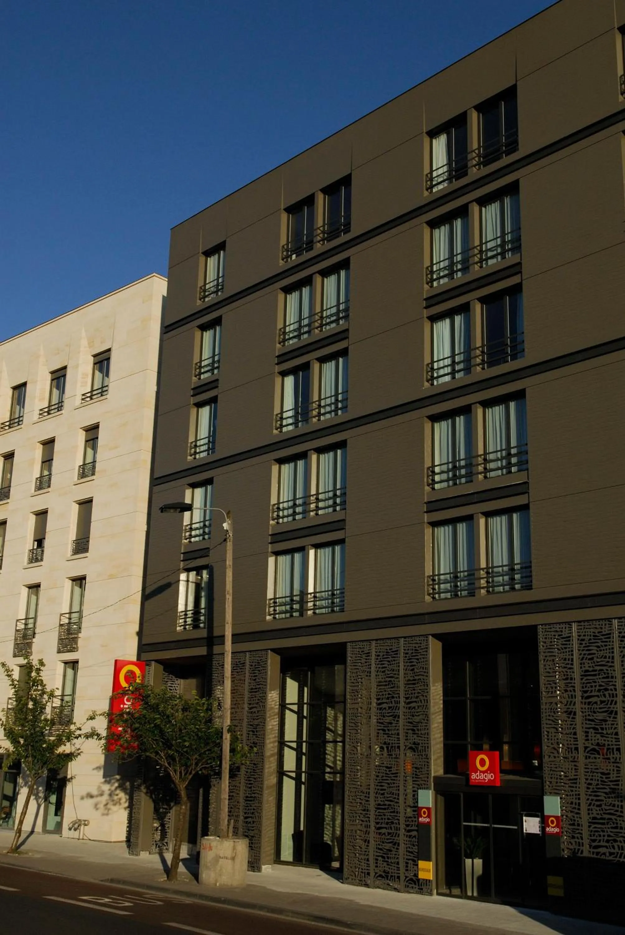 Facade/entrance in Aparthotel Adagio Bordeaux Centre Gambetta
