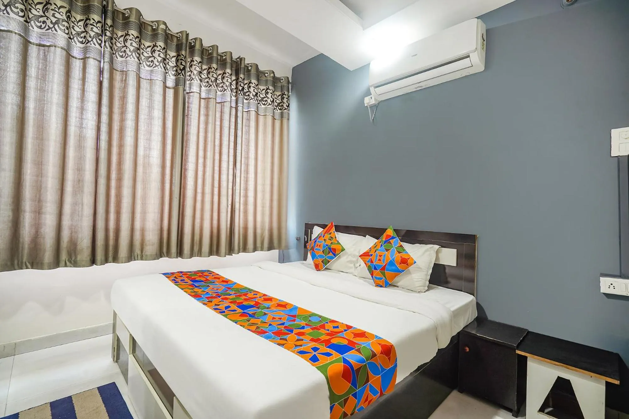 Bed in FabExpress Shraddha inn