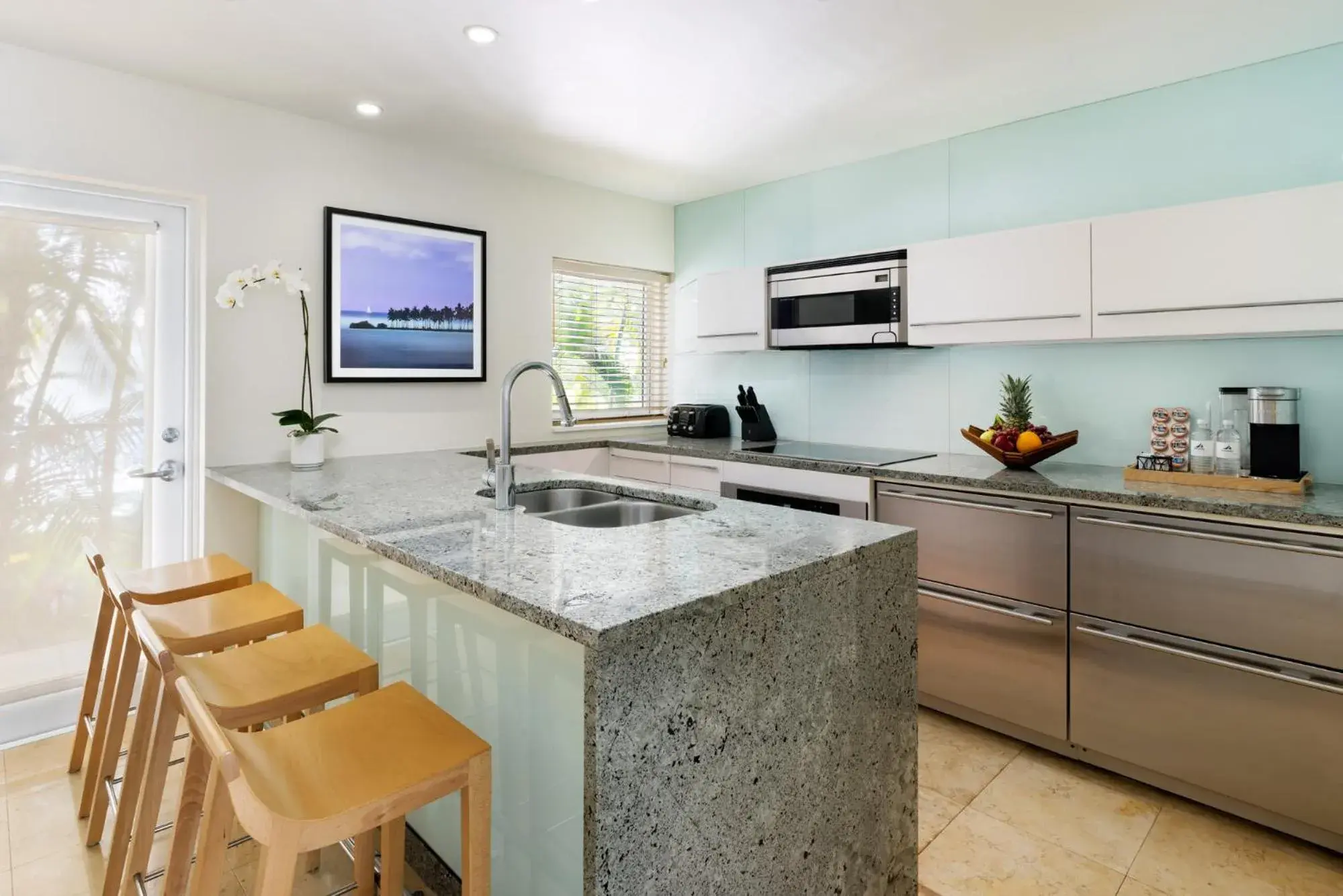 Two-Bedroom Suite with Garden View in Santa Maria Suites Resort Two-Bedroom Suite with Garden View in Santa Maria Suites Resort