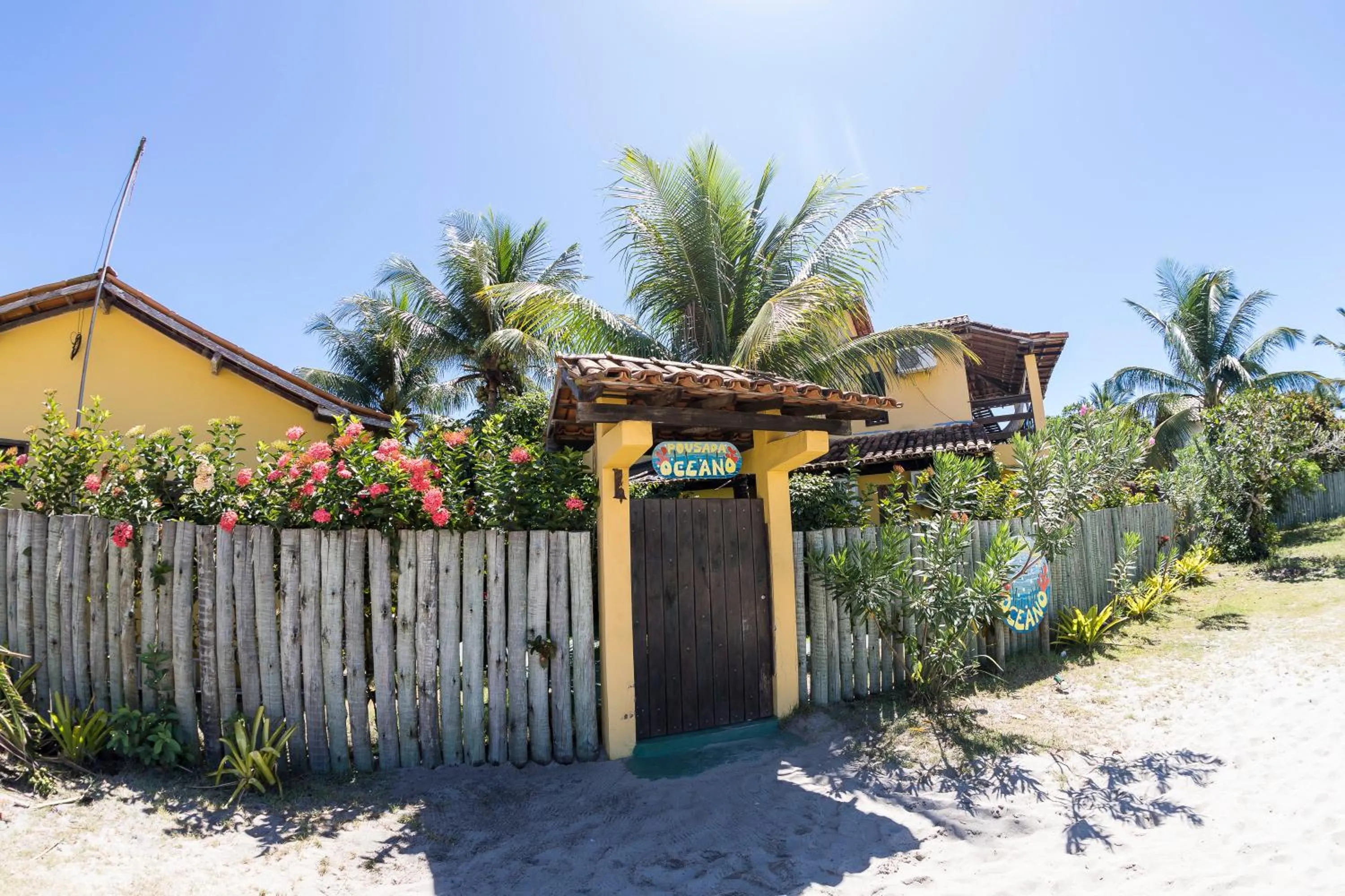 Facade/entrance in Pousada Oceano