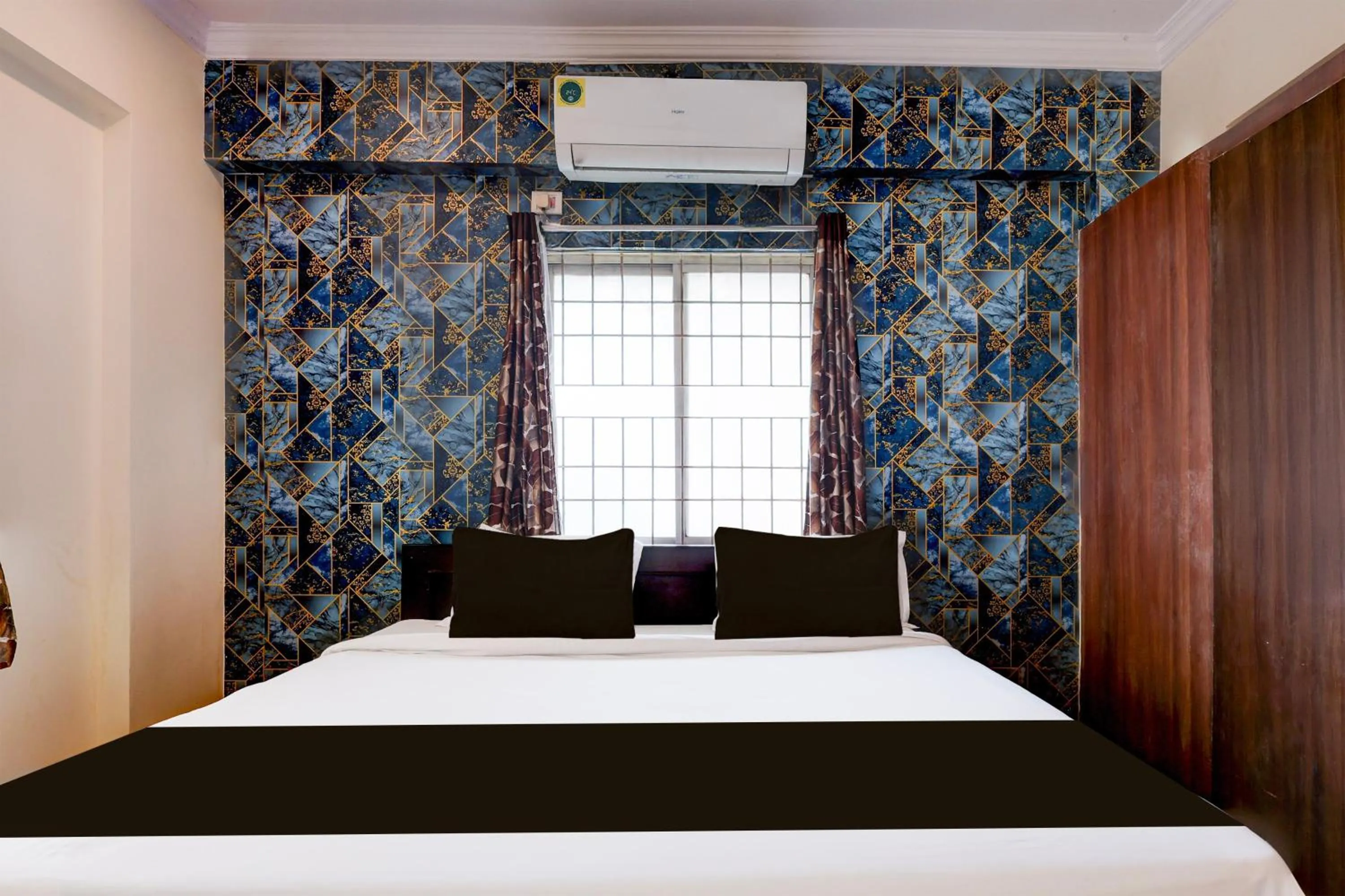 Bedroom, Bed in Hotel O Sai Nivas