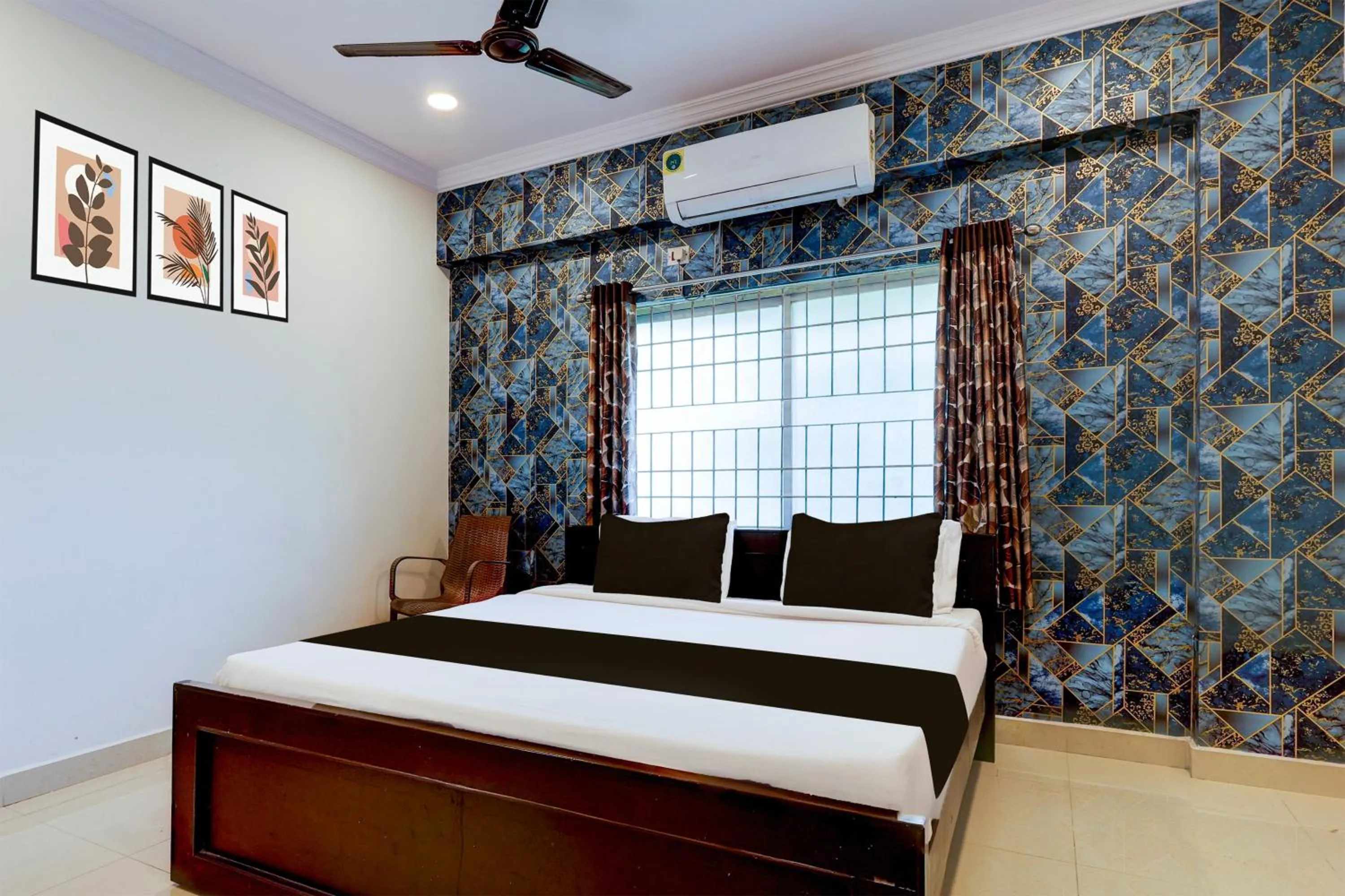 Bedroom, Bed in Hotel O Sai Nivas