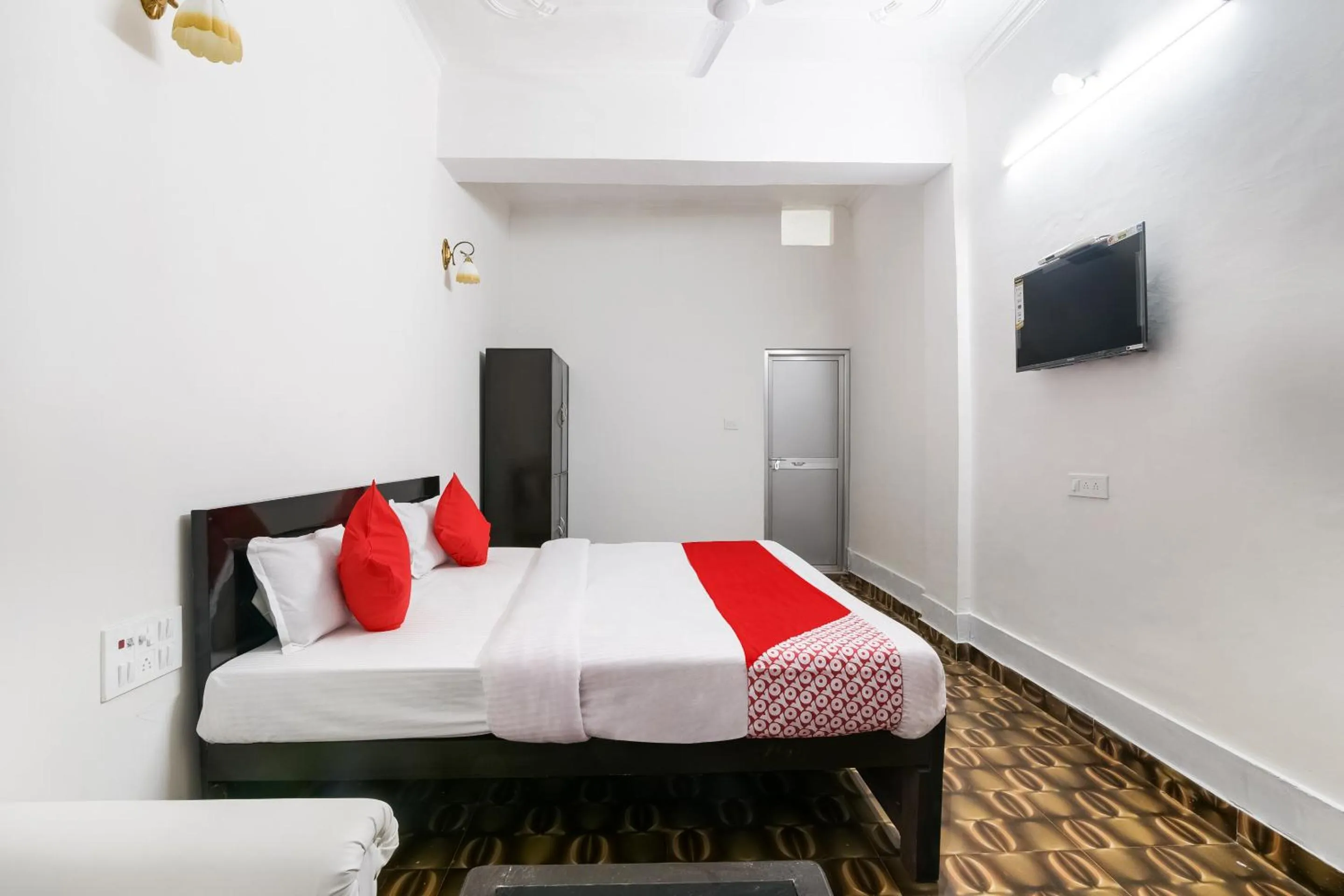 Bedroom, Bed in Hotel O Kavyanjali