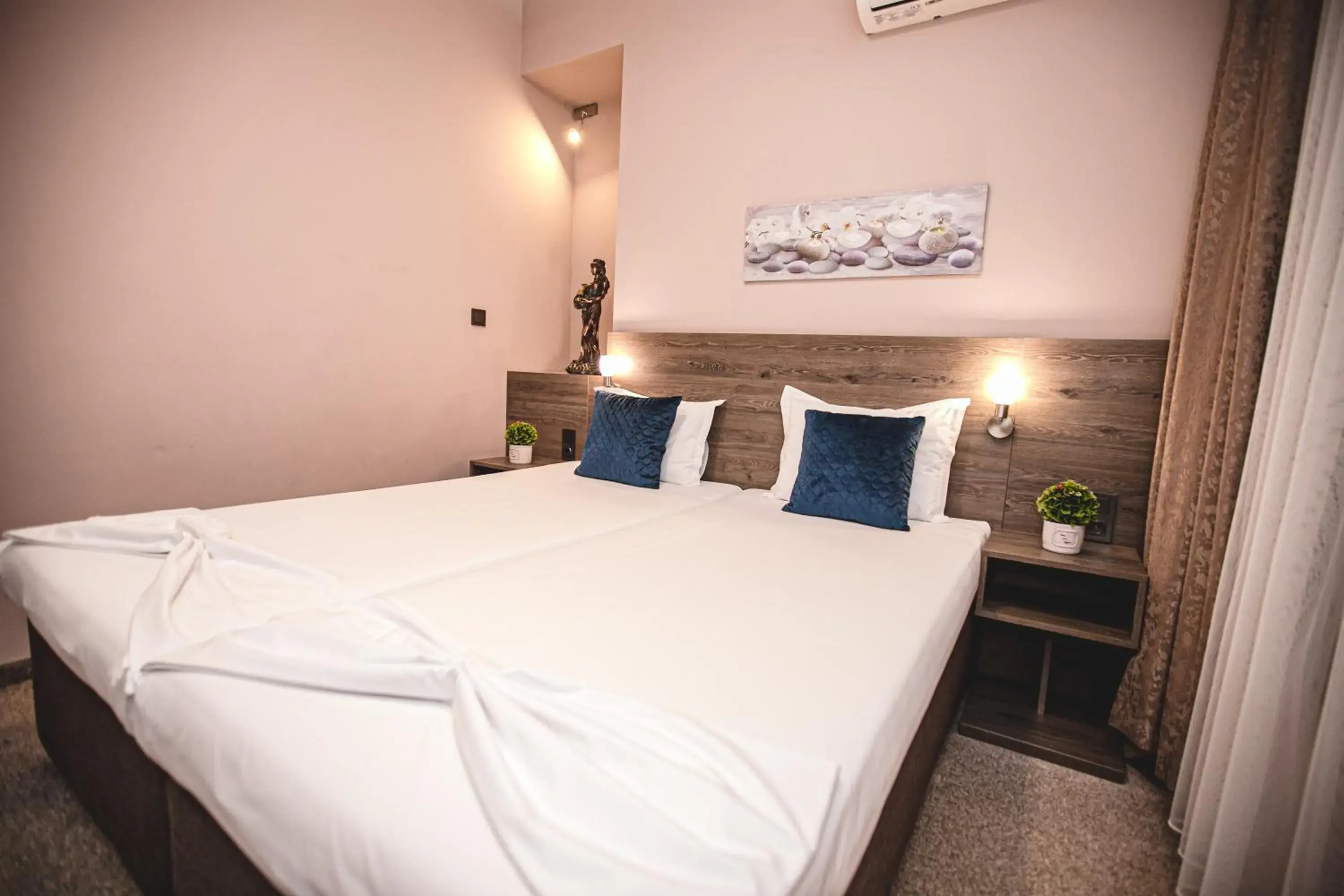 Deluxe Double Room - single occupancy in Hotel Magura Deluxe Double Room - single occupancy in Hotel Magura