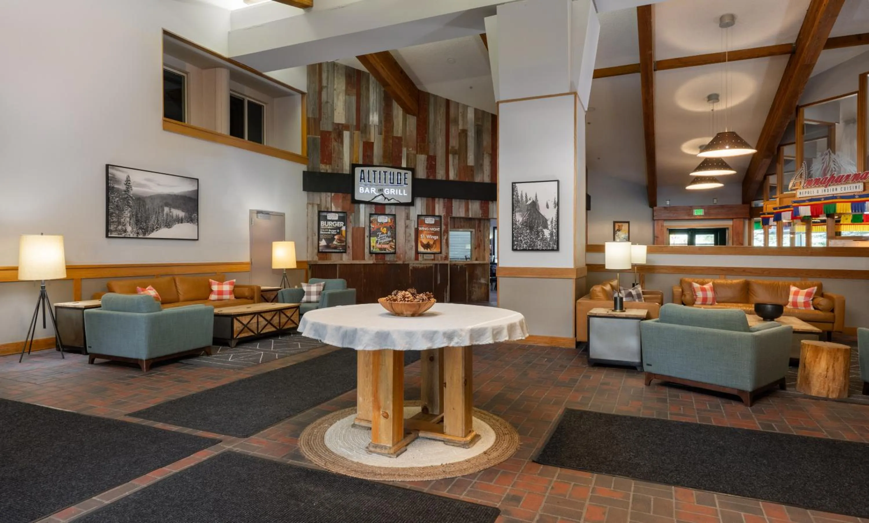 Lobby or reception in Evergreen Lodge at Vail