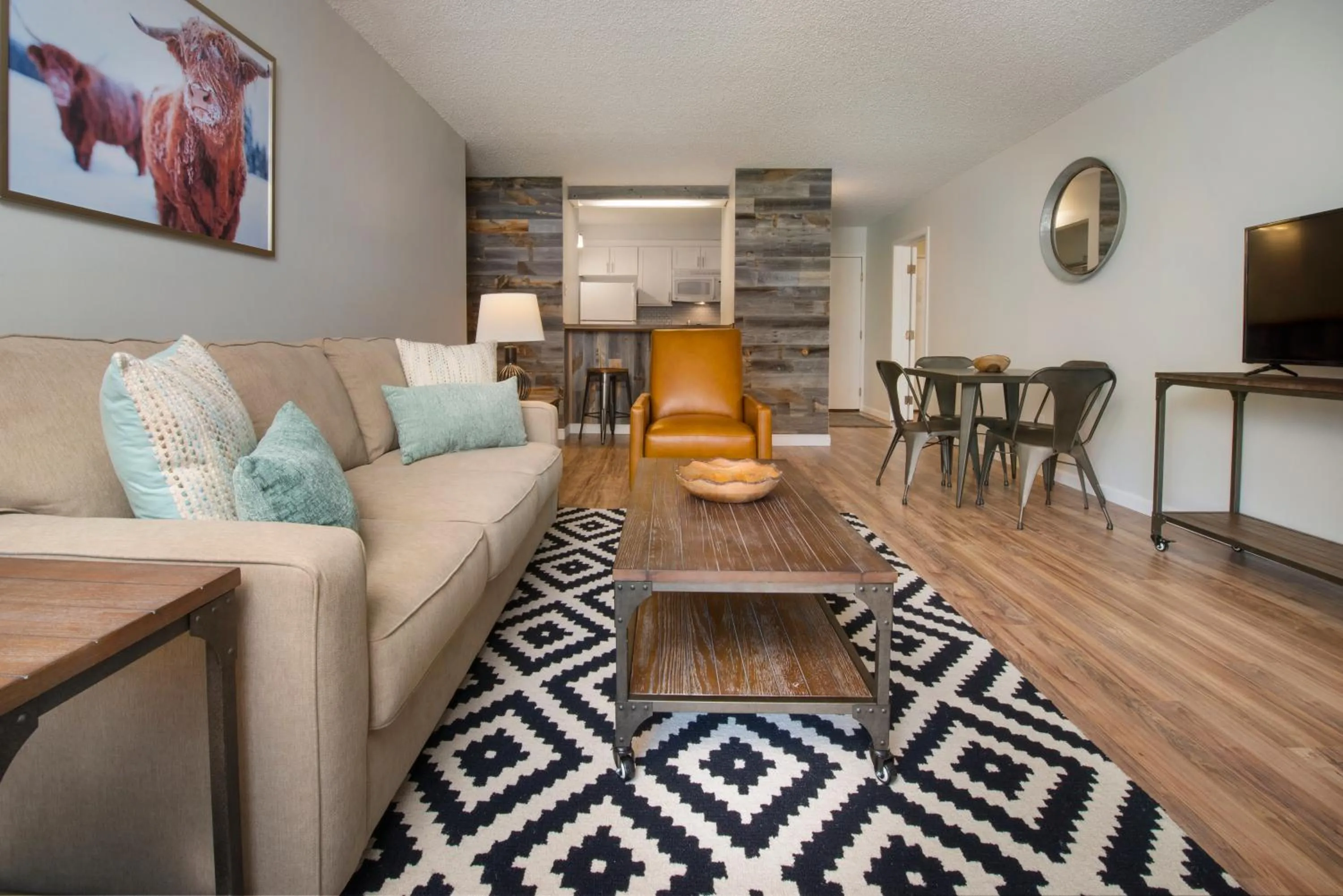 Living room in Evergreen Lodge at Vail