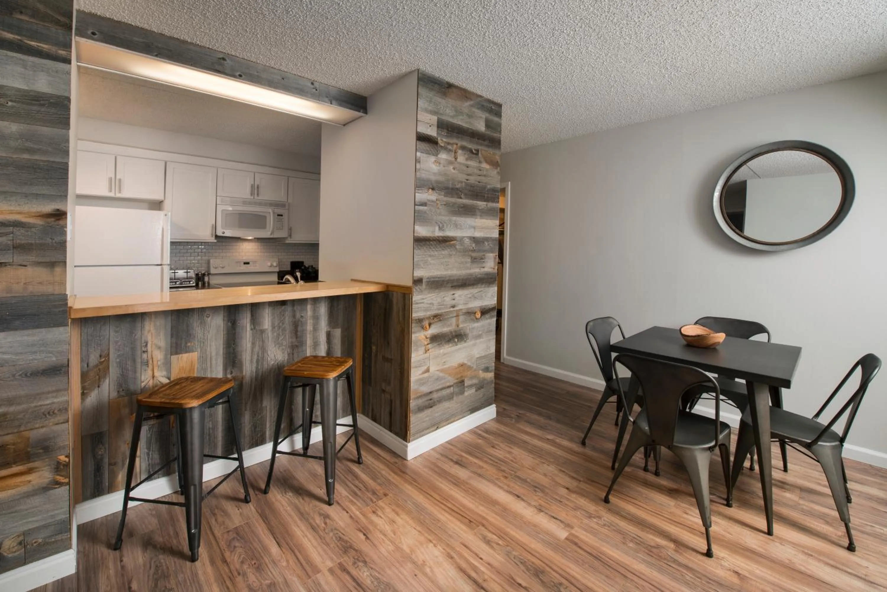 Kitchen or kitchenette in Evergreen Lodge at Vail
