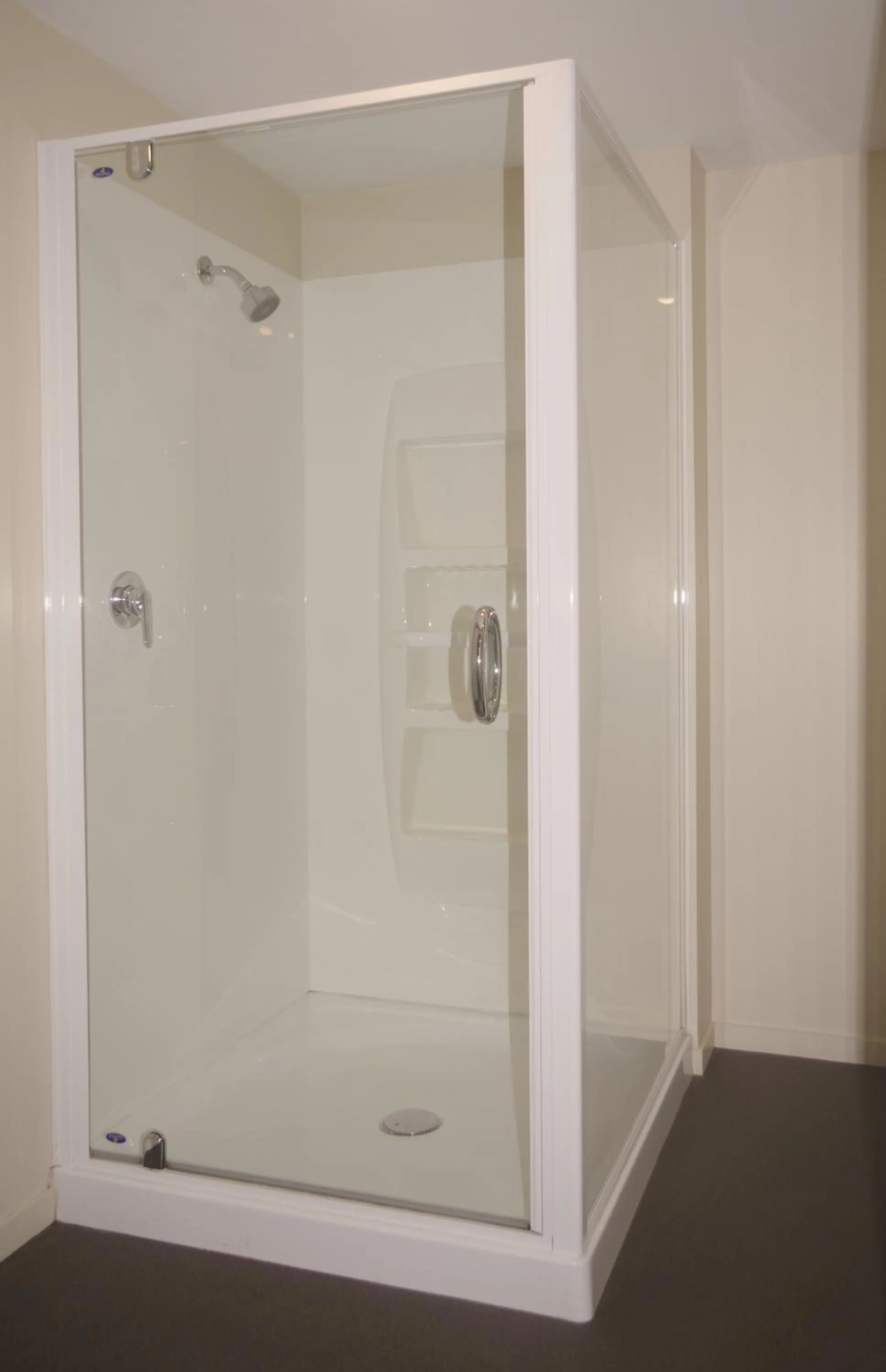 Bathroom in Phoenix Motels