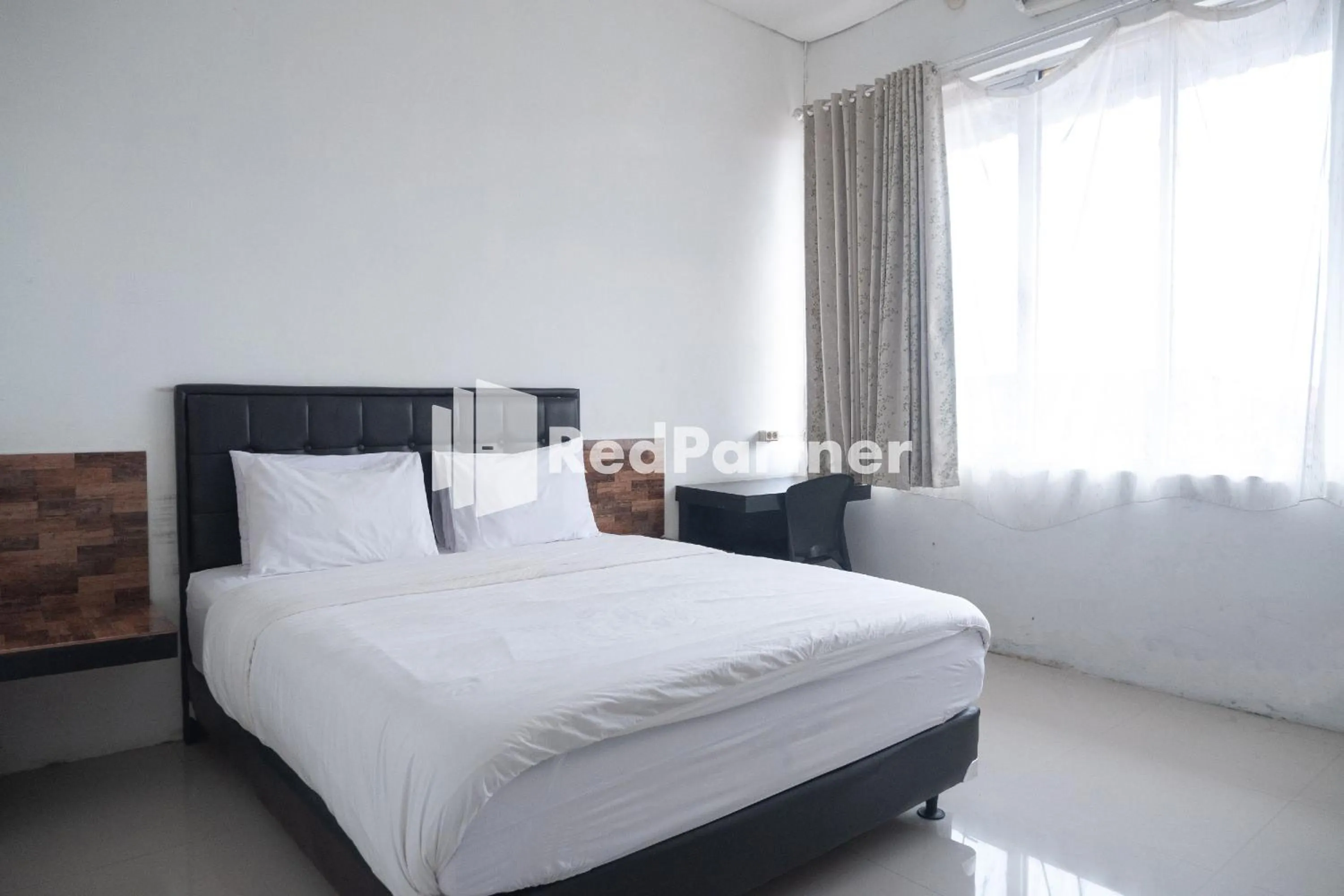 Bedroom, Bed in Homestay C9 Exclusive Kaliurang Yogyakarta Mitra RedDoorz