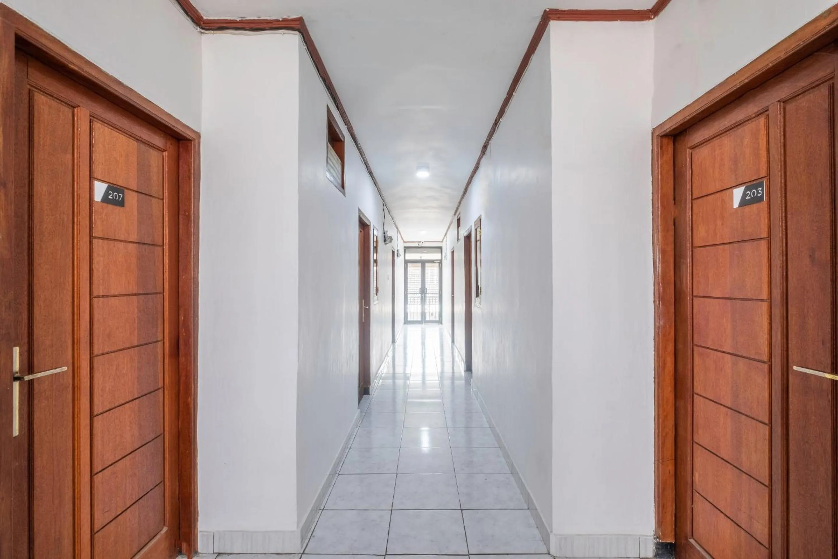 Lobby or reception in OYO Life 2391 Baladewa Residence Syariah