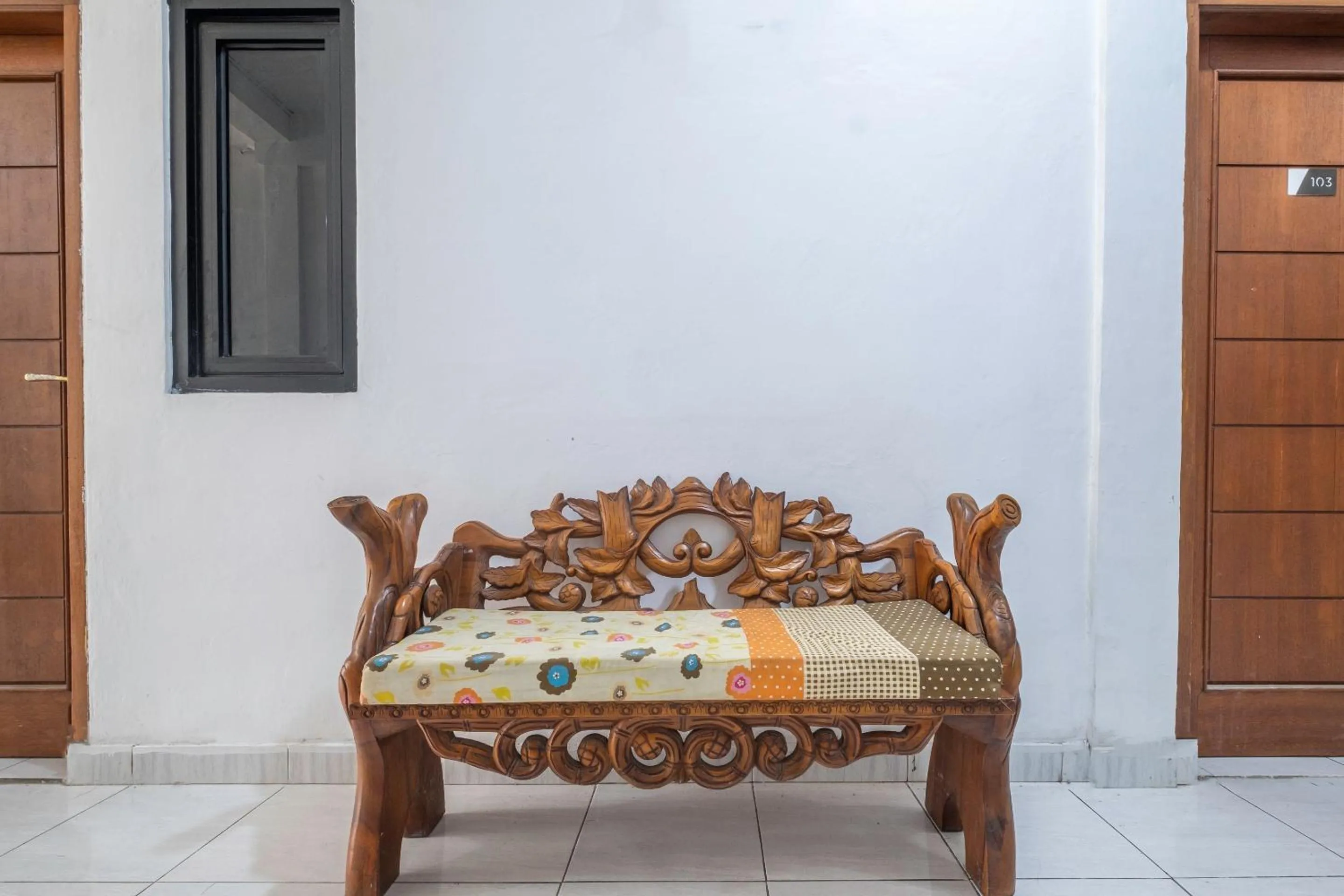 Lobby or reception in OYO Life 2391 Baladewa Residence Syariah