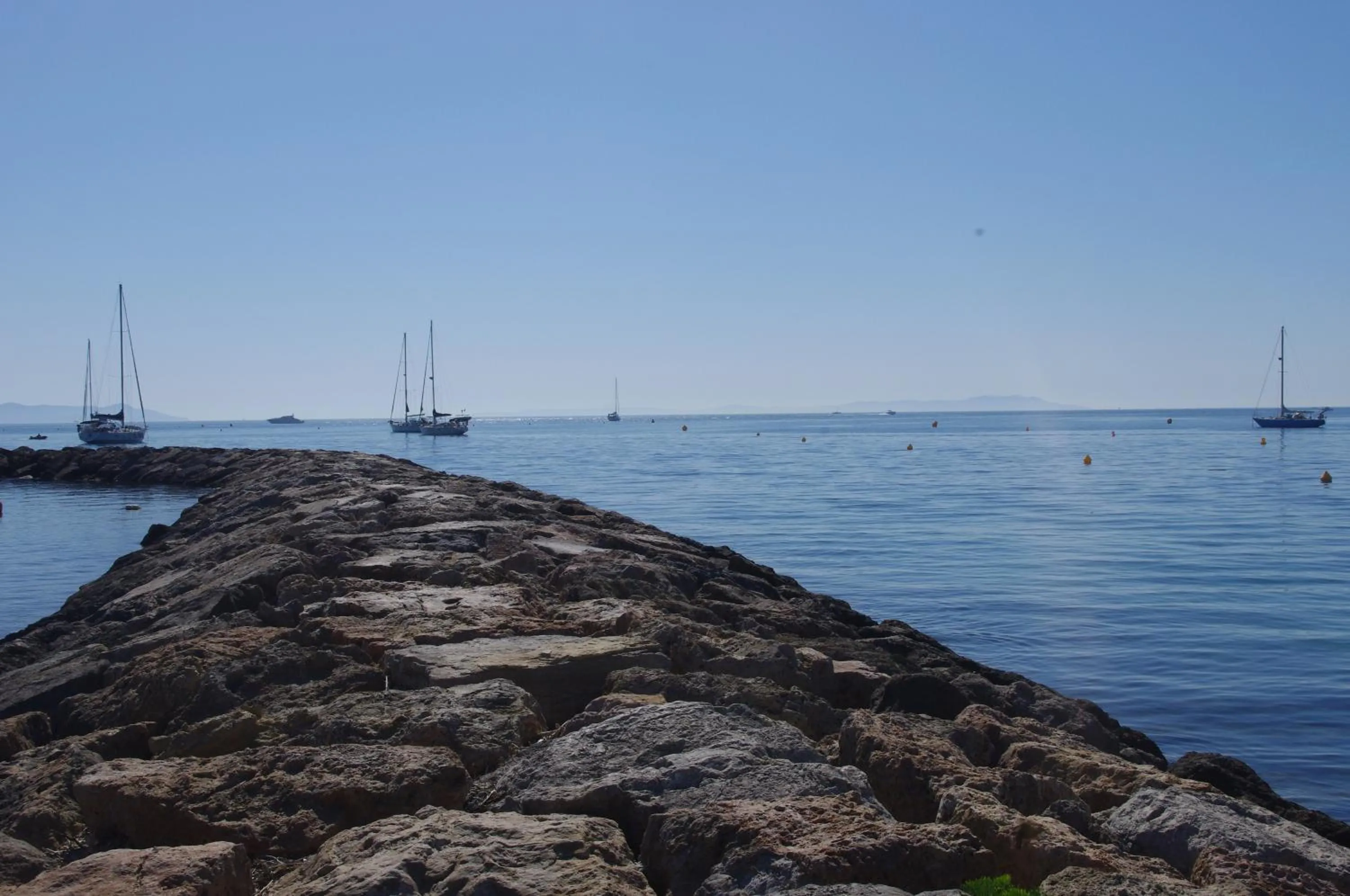Area and facilities in Les Stoechades
