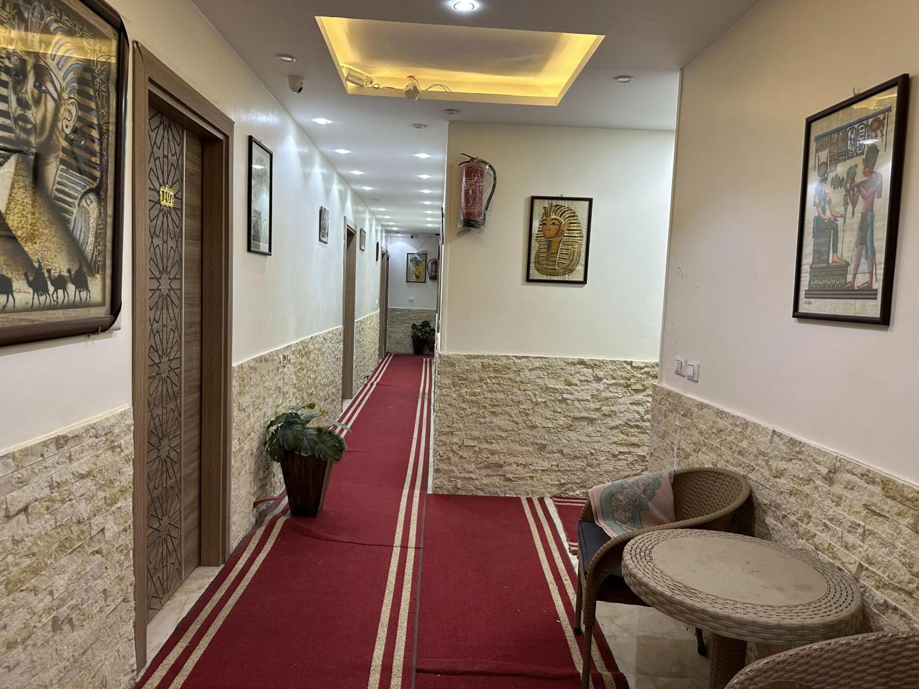 Seating area in Pyramids Gardens Hotel