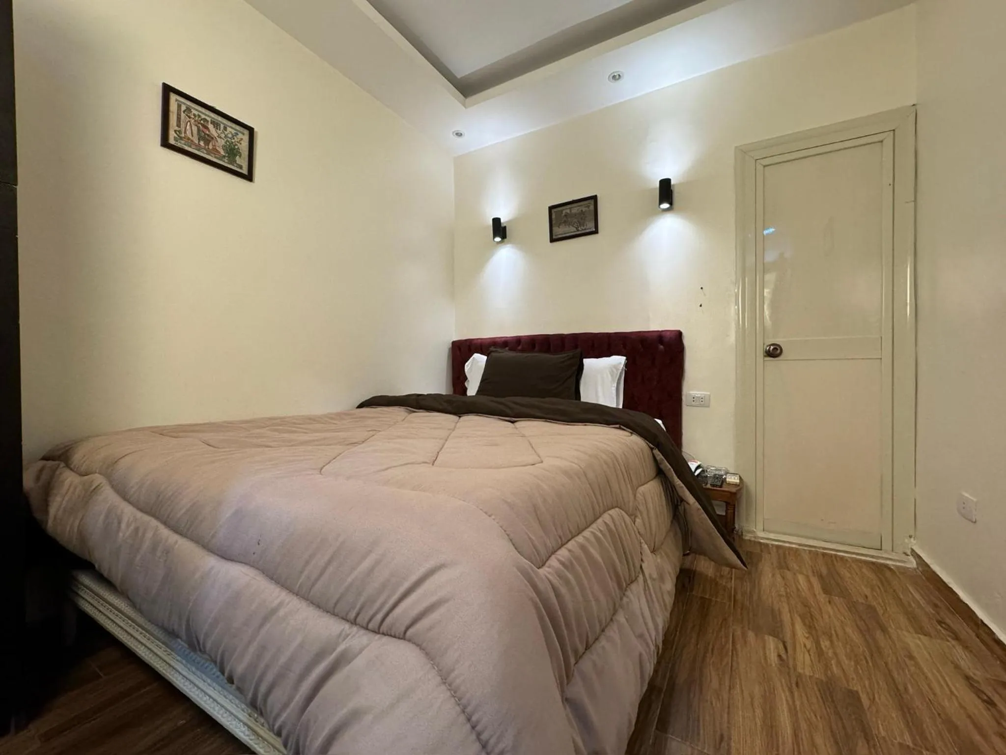 Bed in Pyramids Gardens Hotel