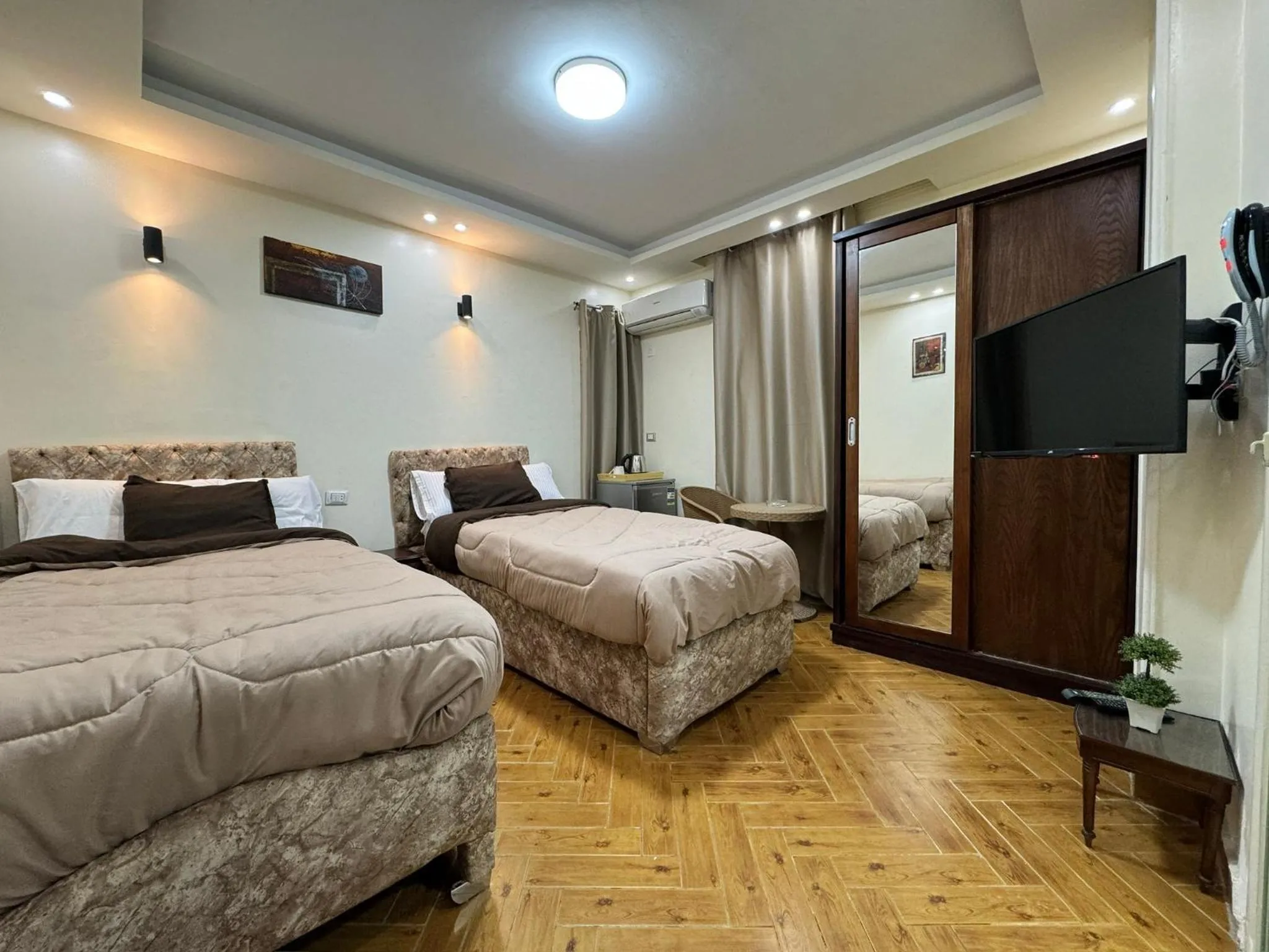 Bed in Pyramids Gardens Hotel