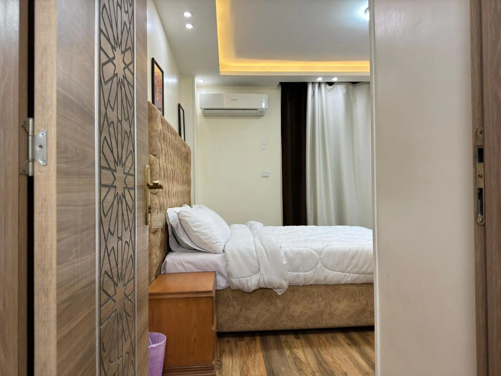 Bed in Pyramids Gardens Hotel