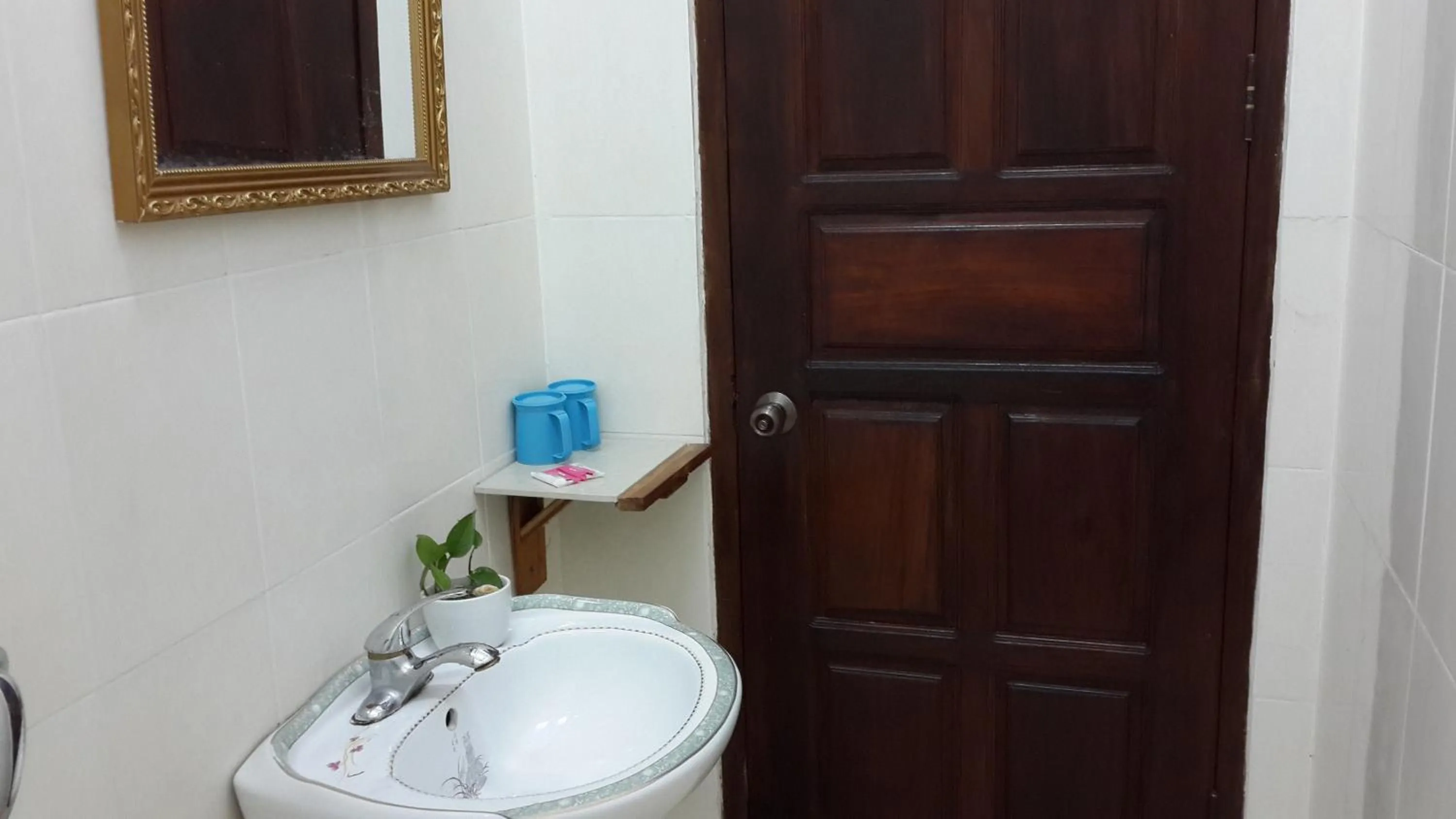 Bathroom in A Tee Guesthouse