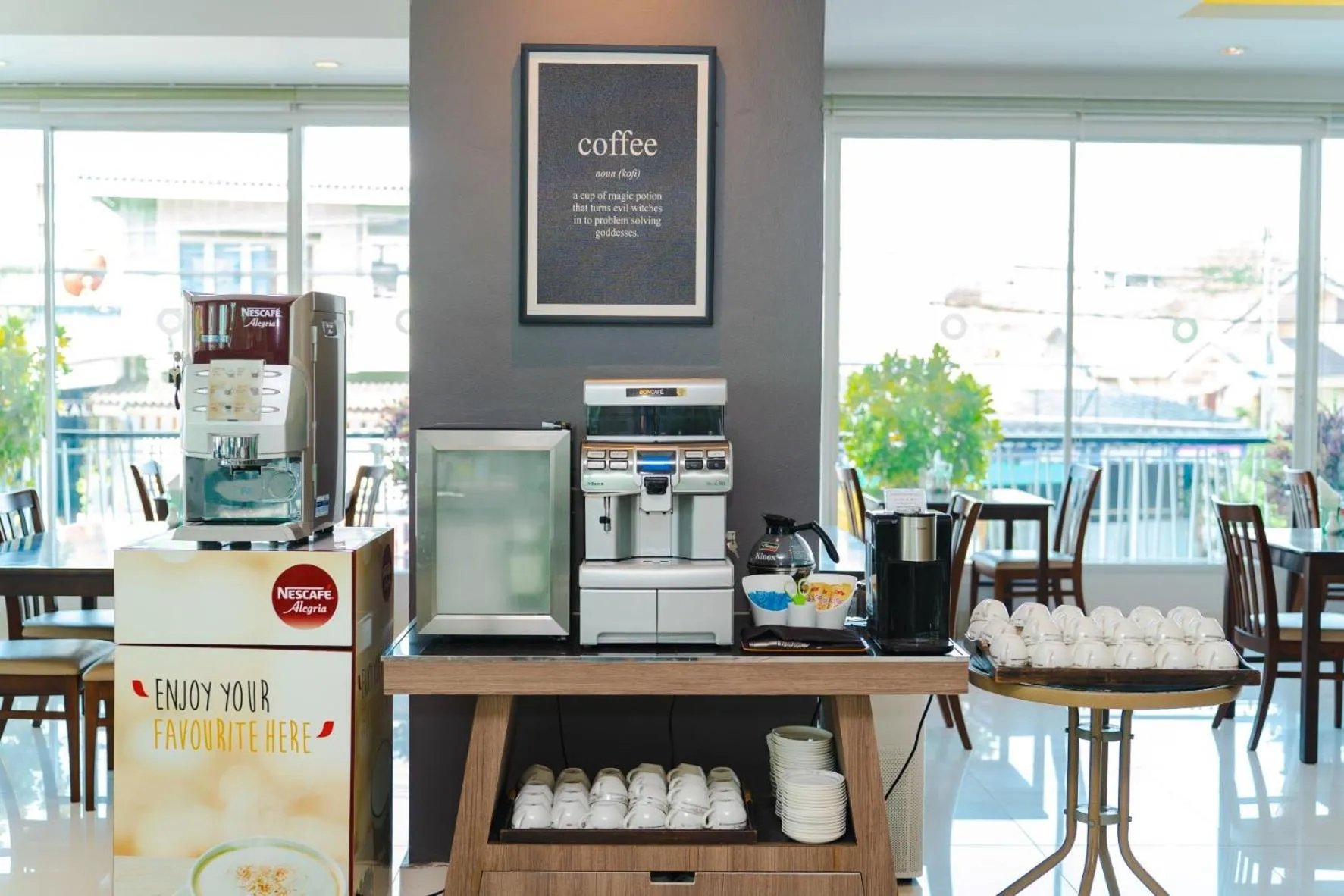 Restaurant/places to eat in Tamarind Garden Hotel