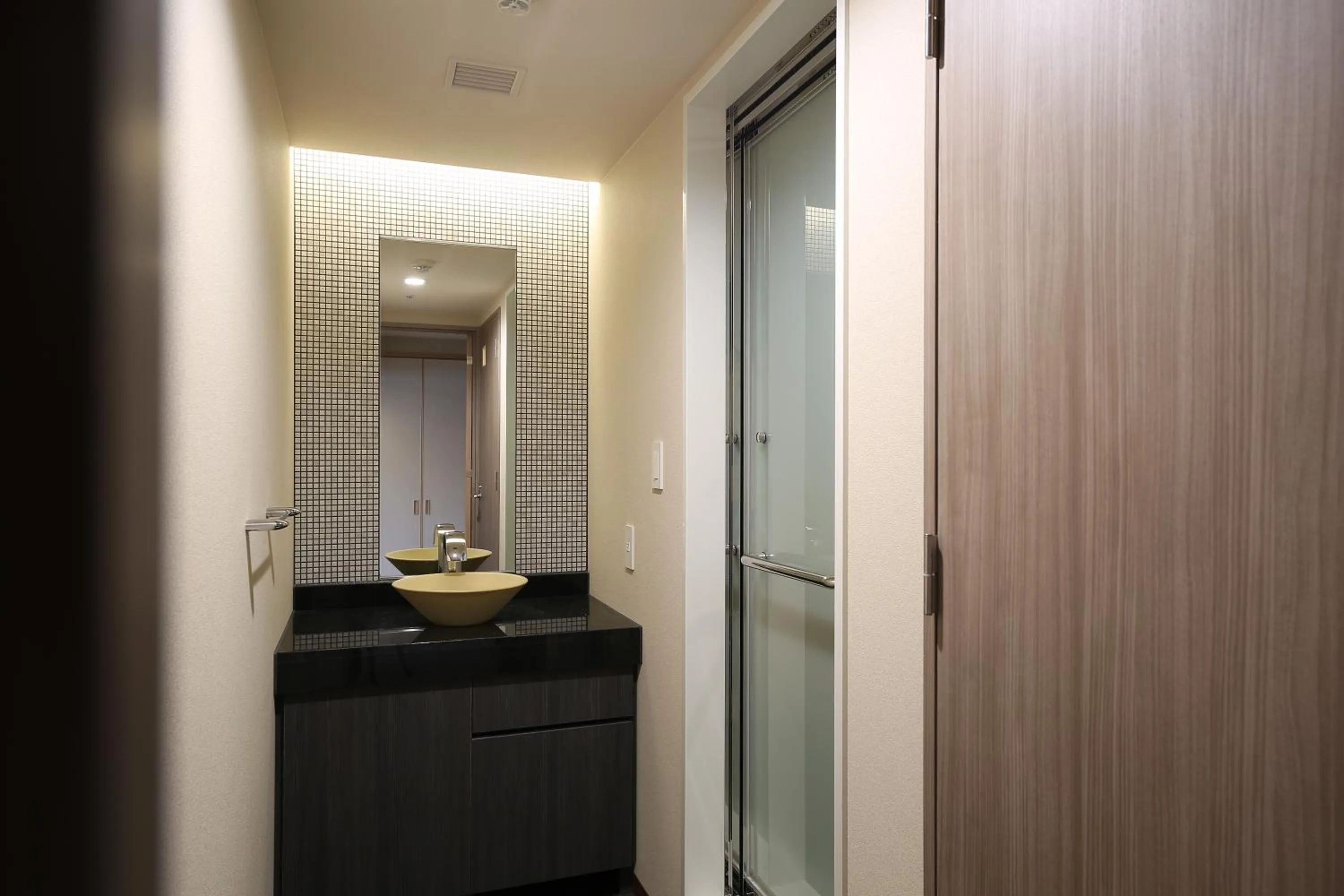 Photo of the whole room in Arima Kirari