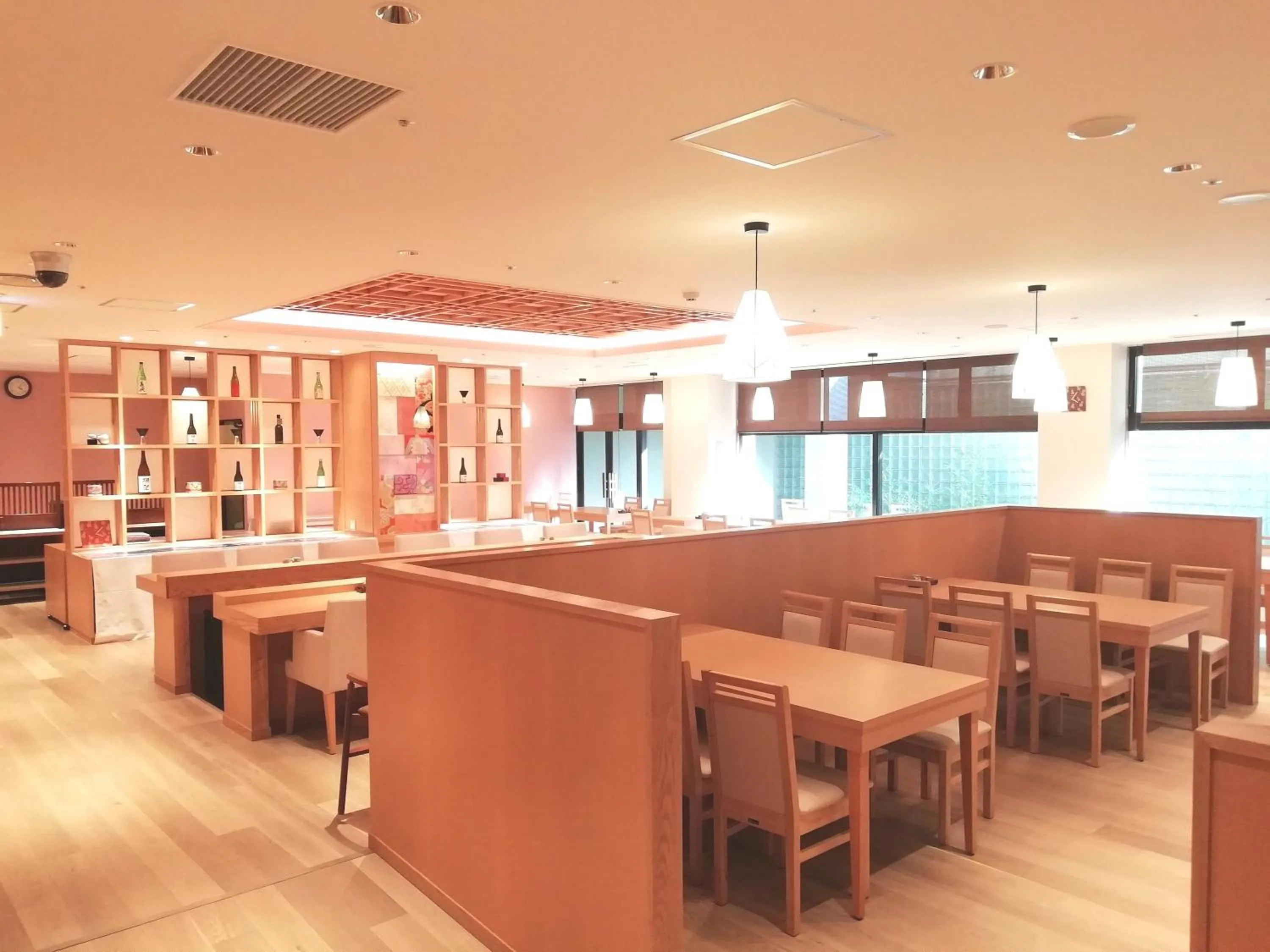 Restaurant/places to eat in Arima Kirari