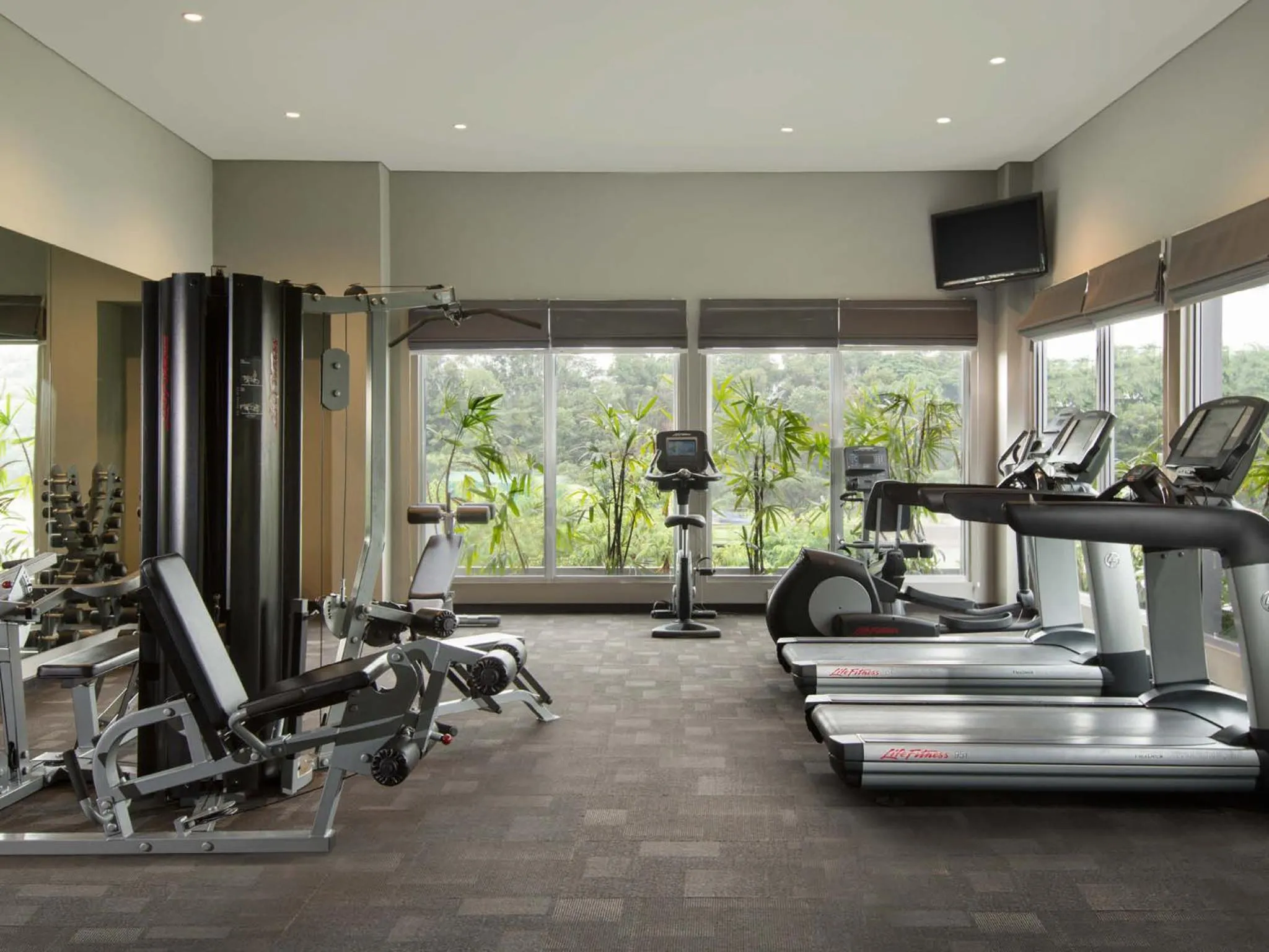 Fitness centre/facilities in Delonix Hotel Karawang