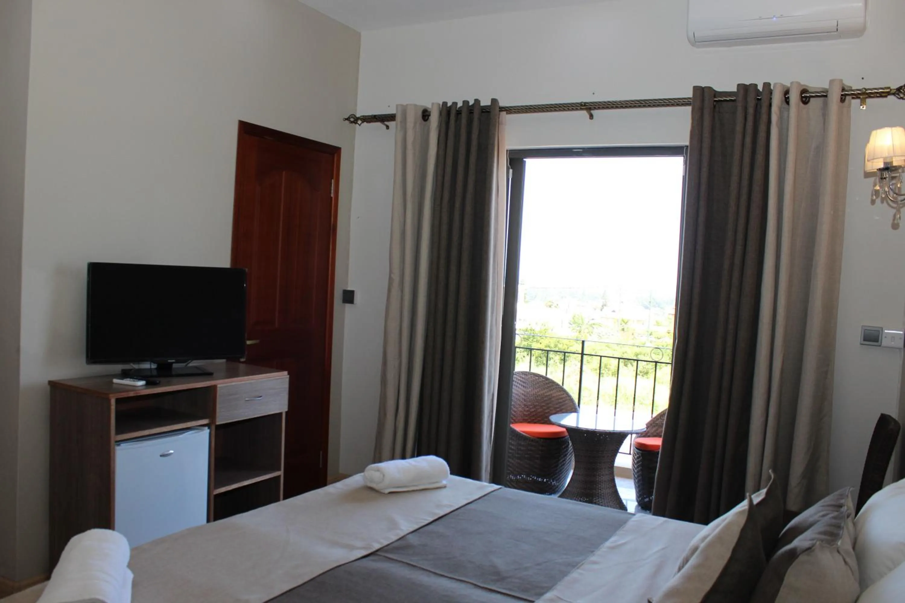 Bedroom, Bed in L'Oiseau de L'Ocean Tourist Residence
