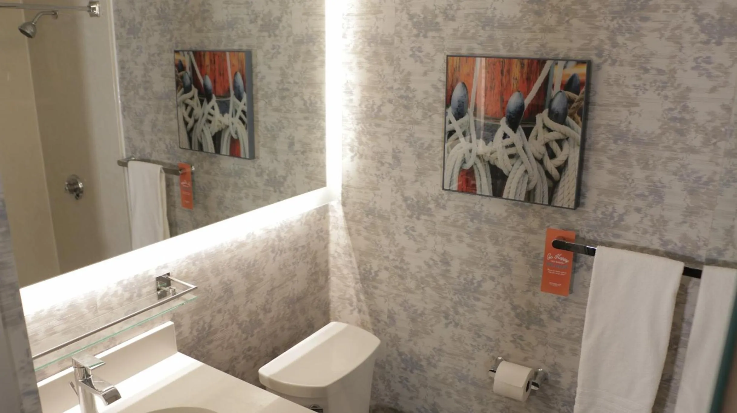 Howard Johnson by Wyndham Middletown Newport Area