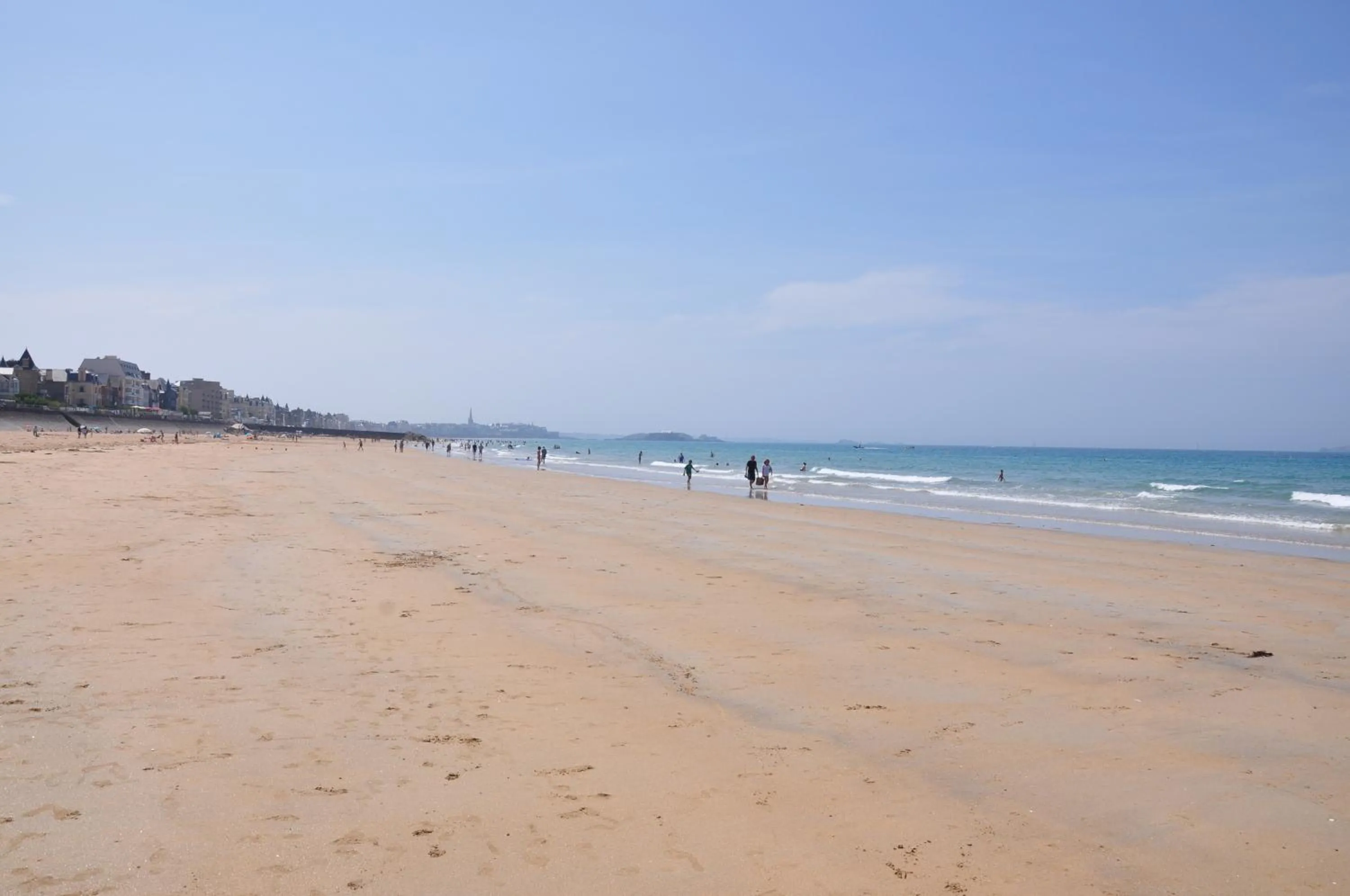 Beach in Hôtel Ar Iniz