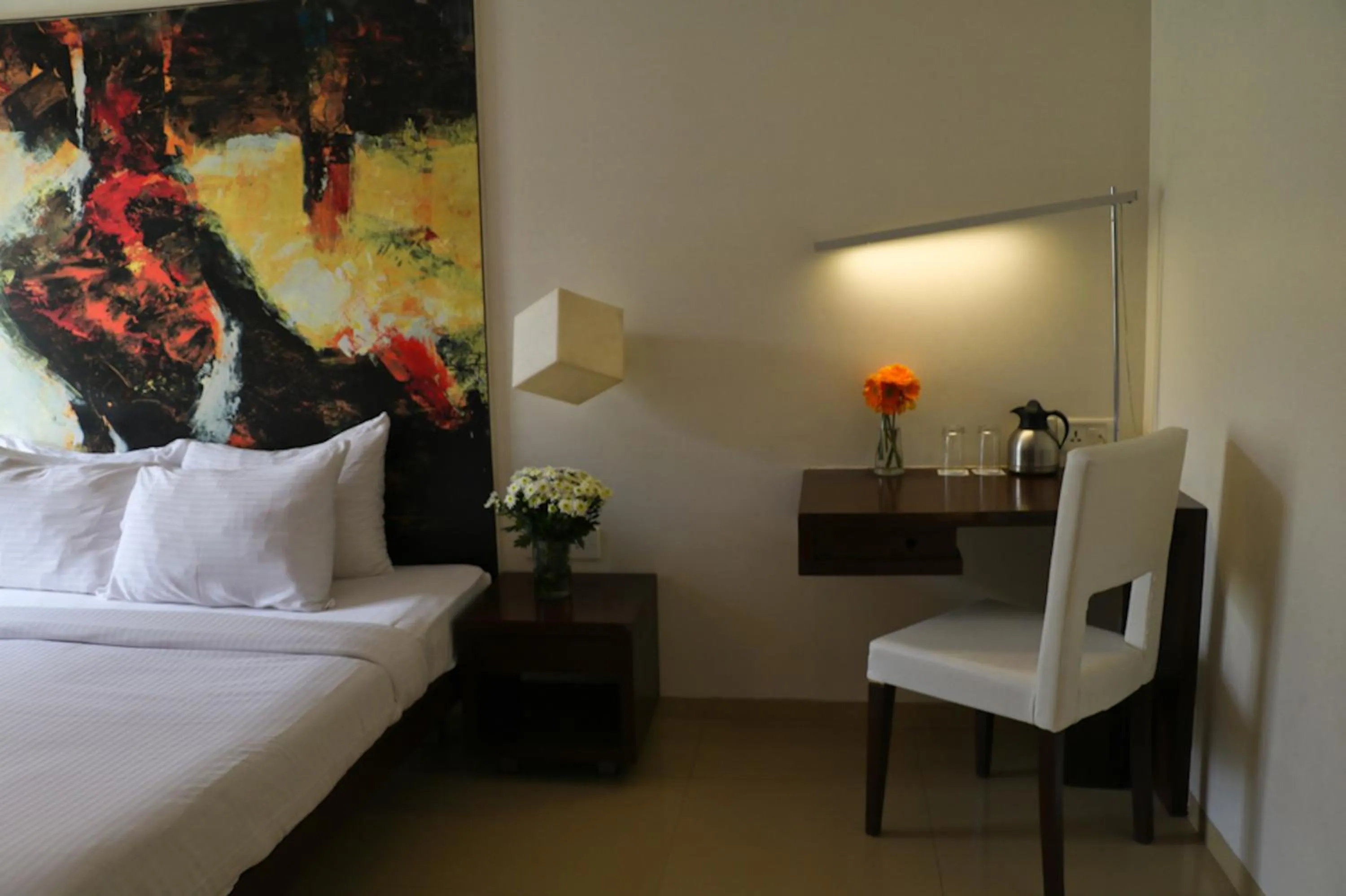 Bedroom, Bed in The Waterfront Shaw Lavasa