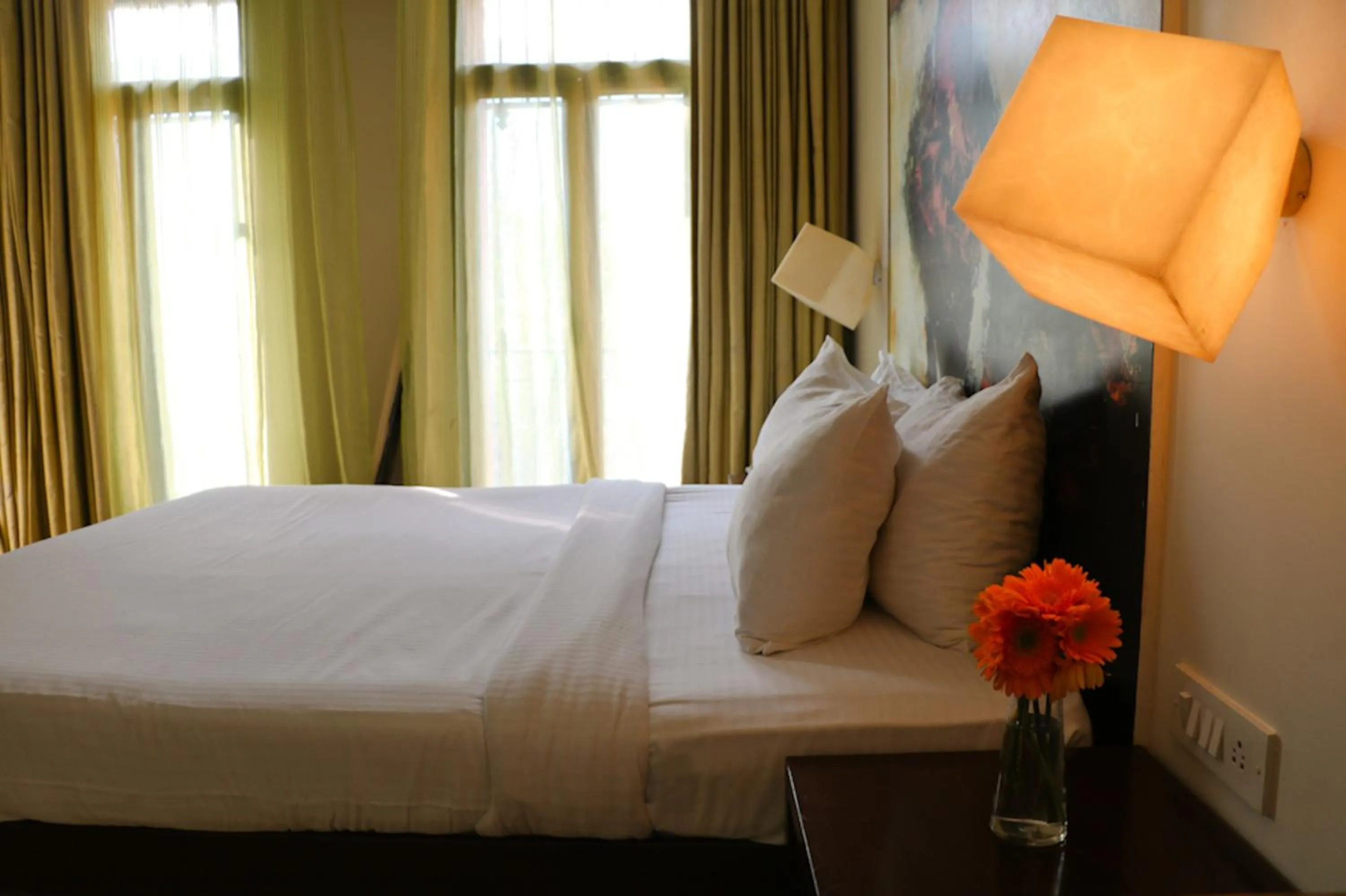 Bedroom, Bed in The Waterfront Shaw Lavasa