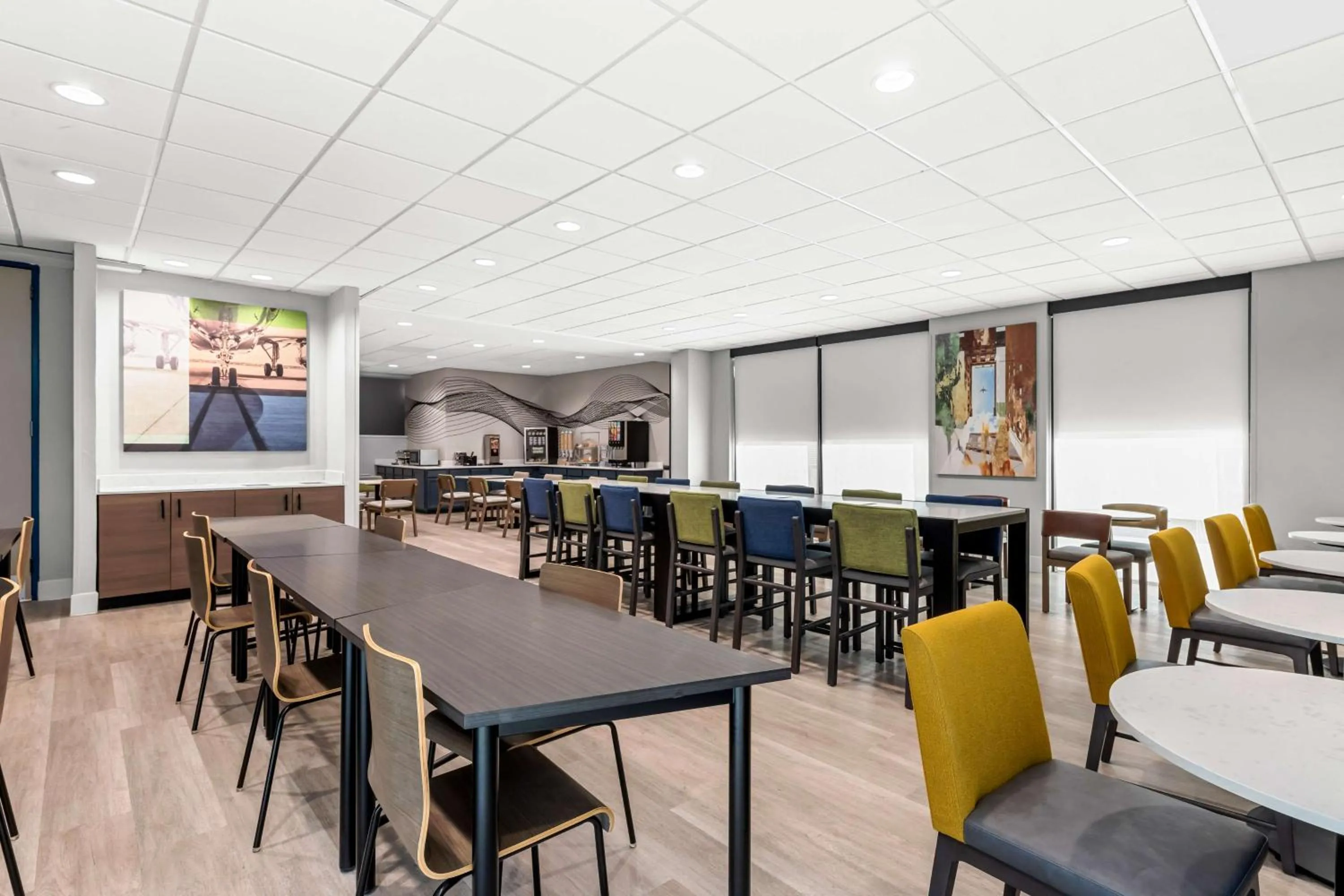 Breakfast in Best Western Plus Lower South End