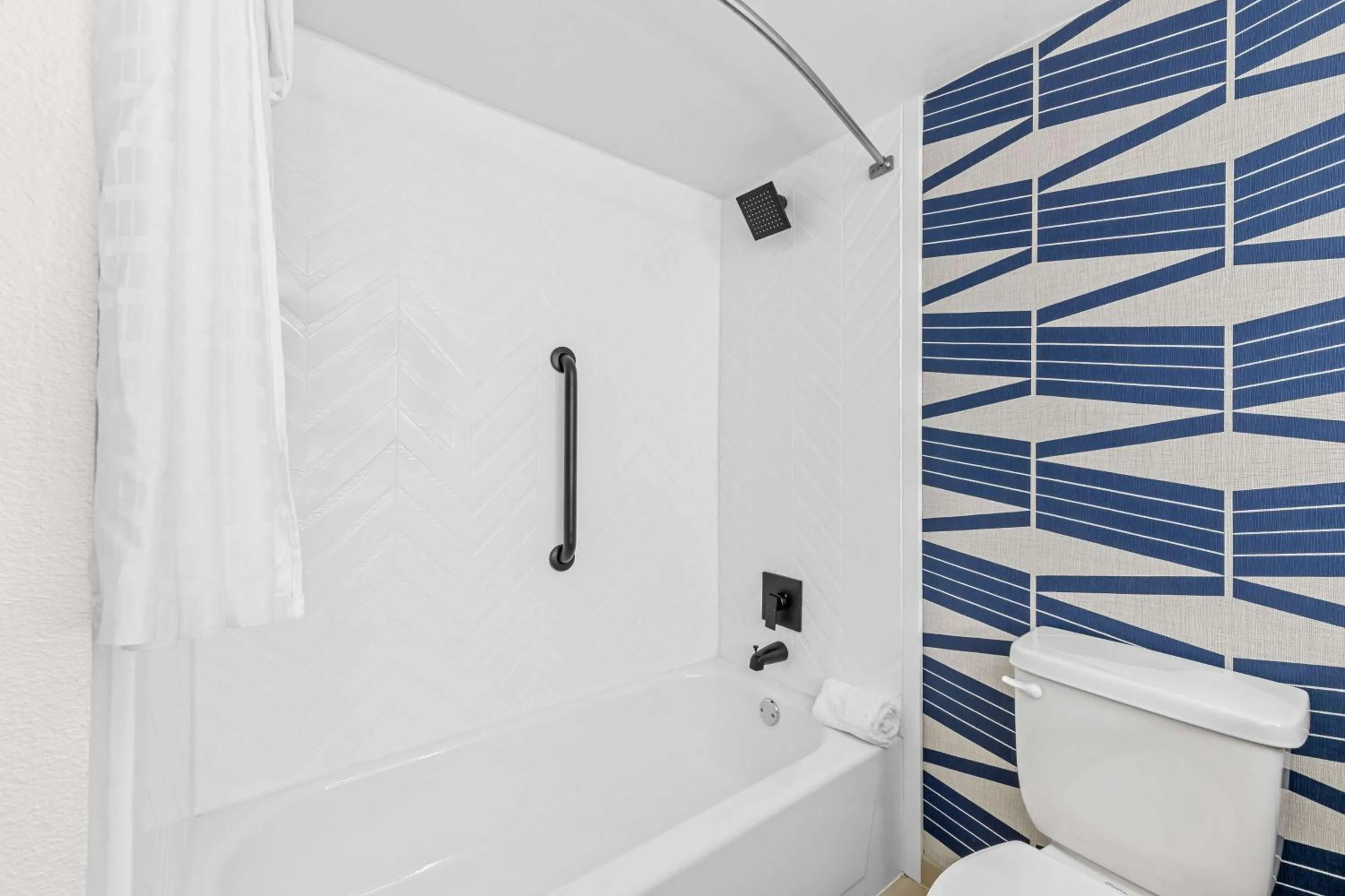 Bathroom in City Express by Marriott Charlotte South End