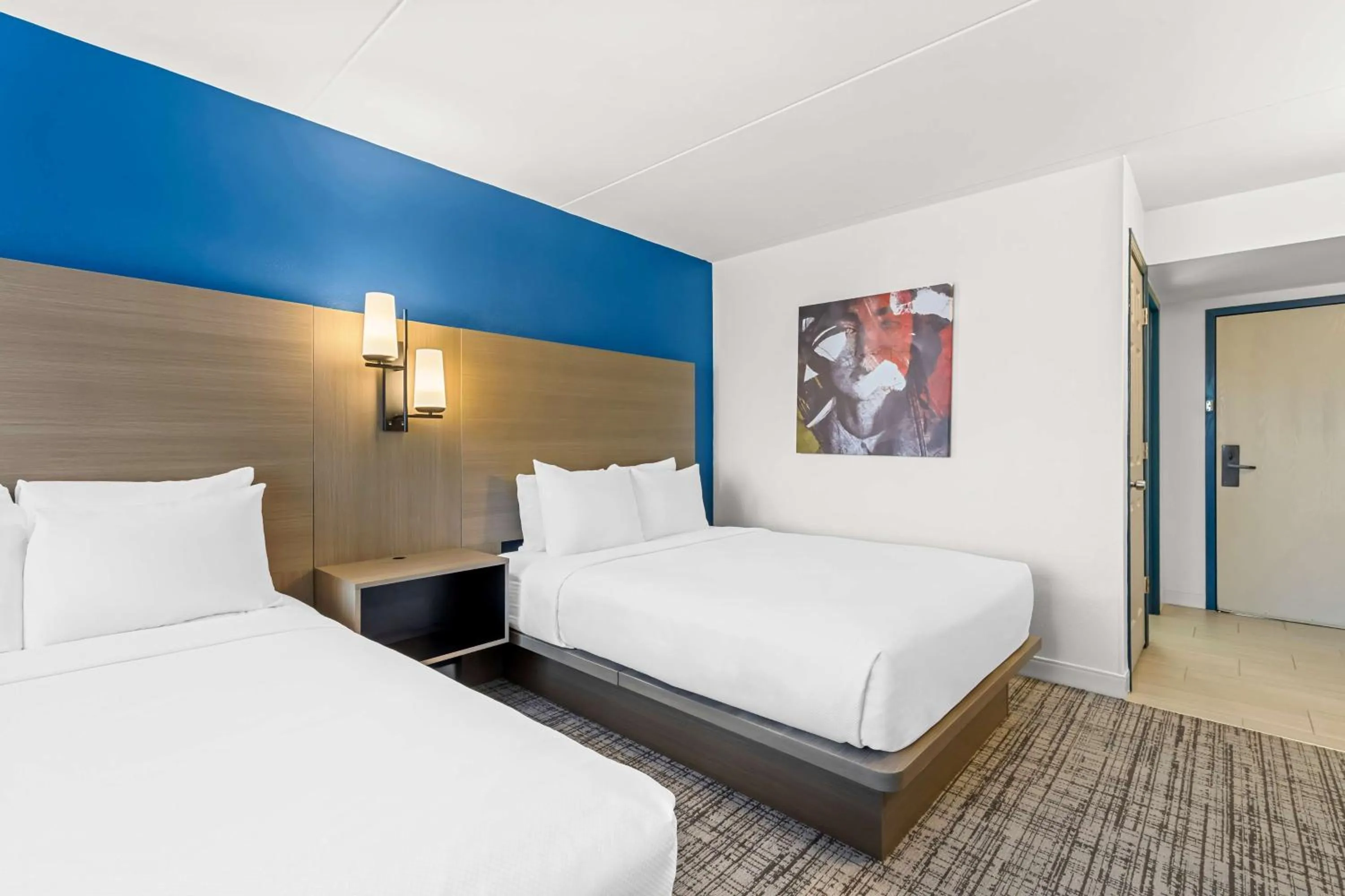 Bedroom, Bed in Best Western Plus Lower South End