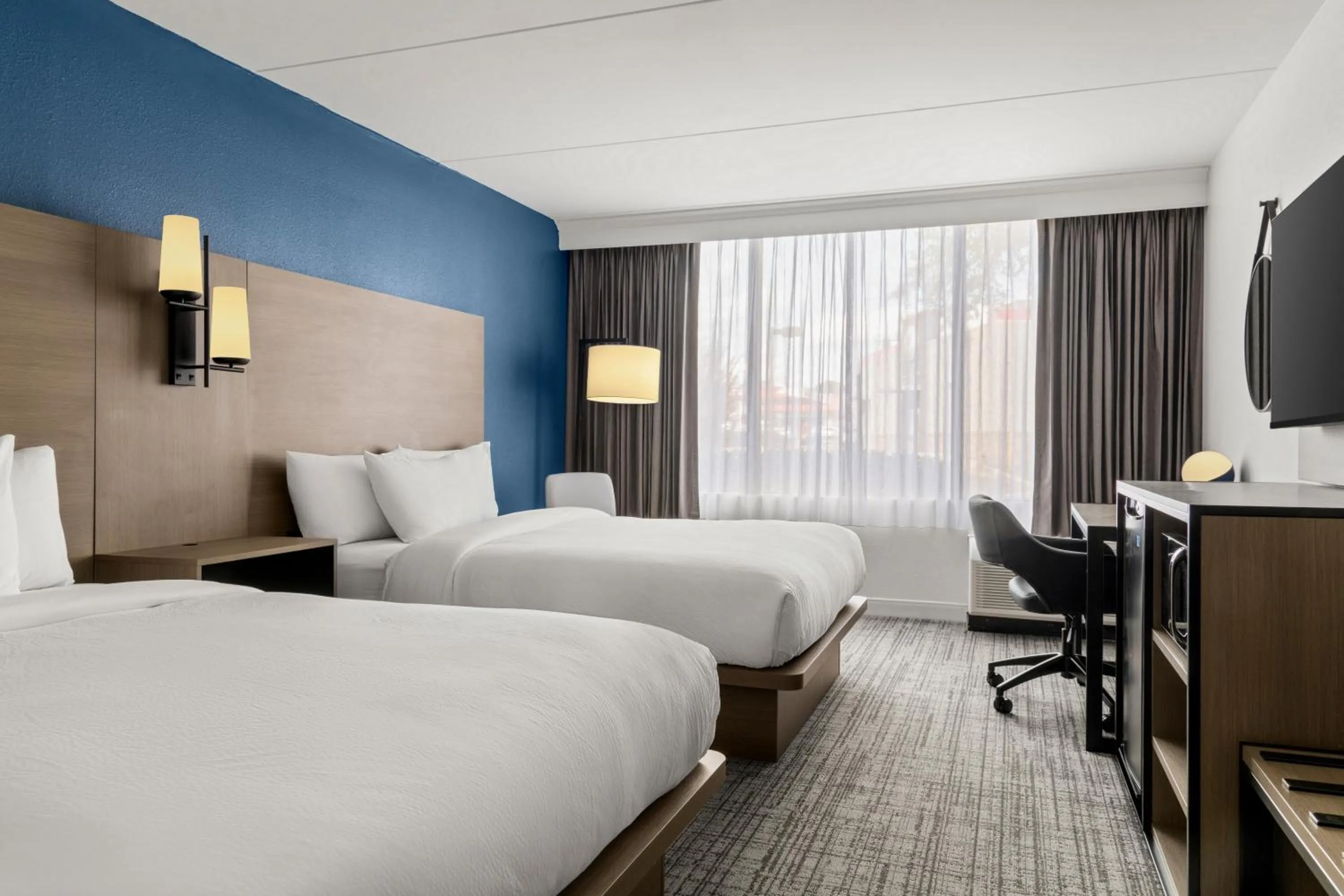 Guests, Bed in City Express by Marriott Charlotte South End