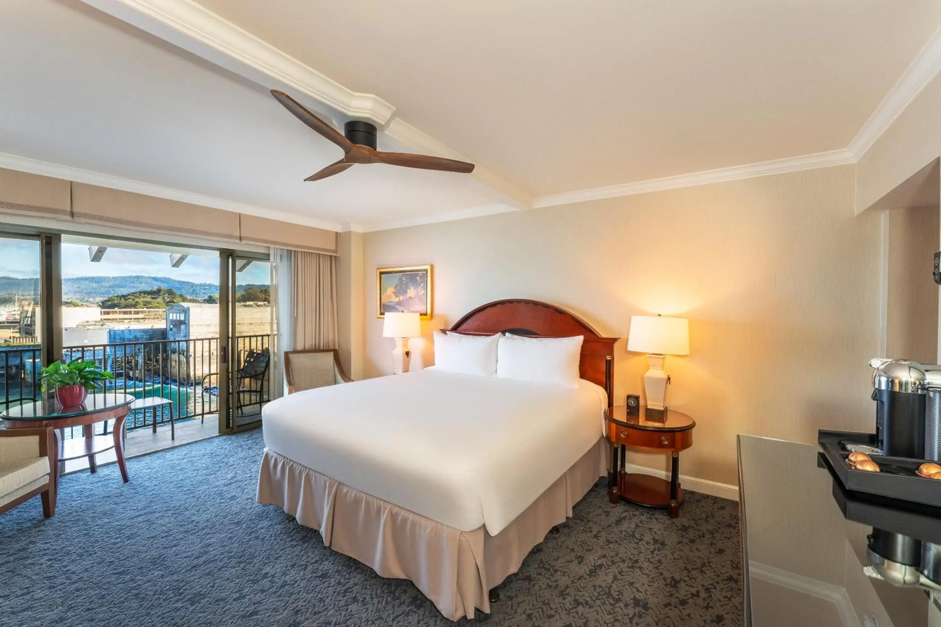 Deluxe King Room with Partial Sea View in Monterey Plaza Hotel & Spa Deluxe King Room with Partial Sea View in Monterey Plaza Hotel & Spa