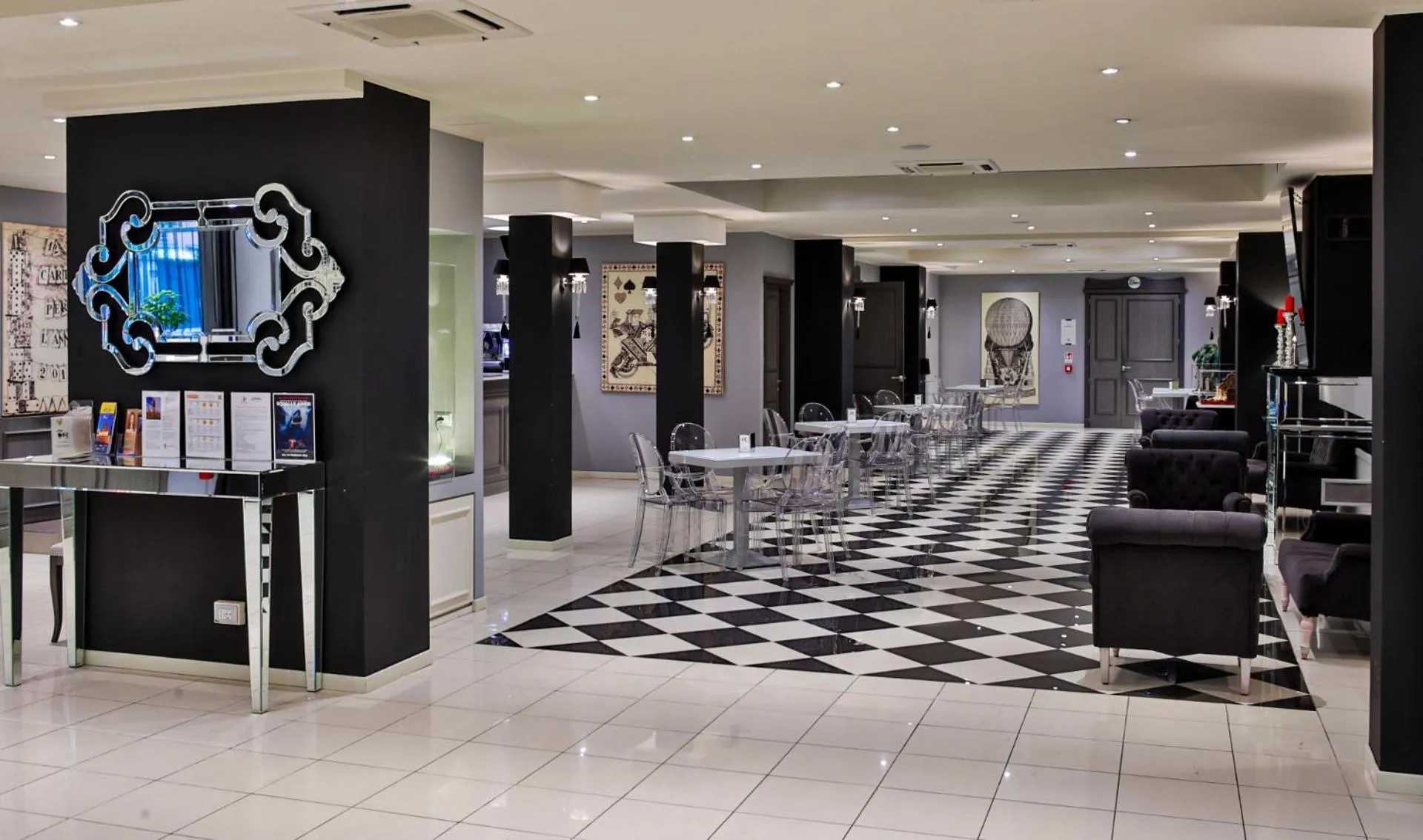 Lobby or reception in Boutique Hotel Calzavecchio