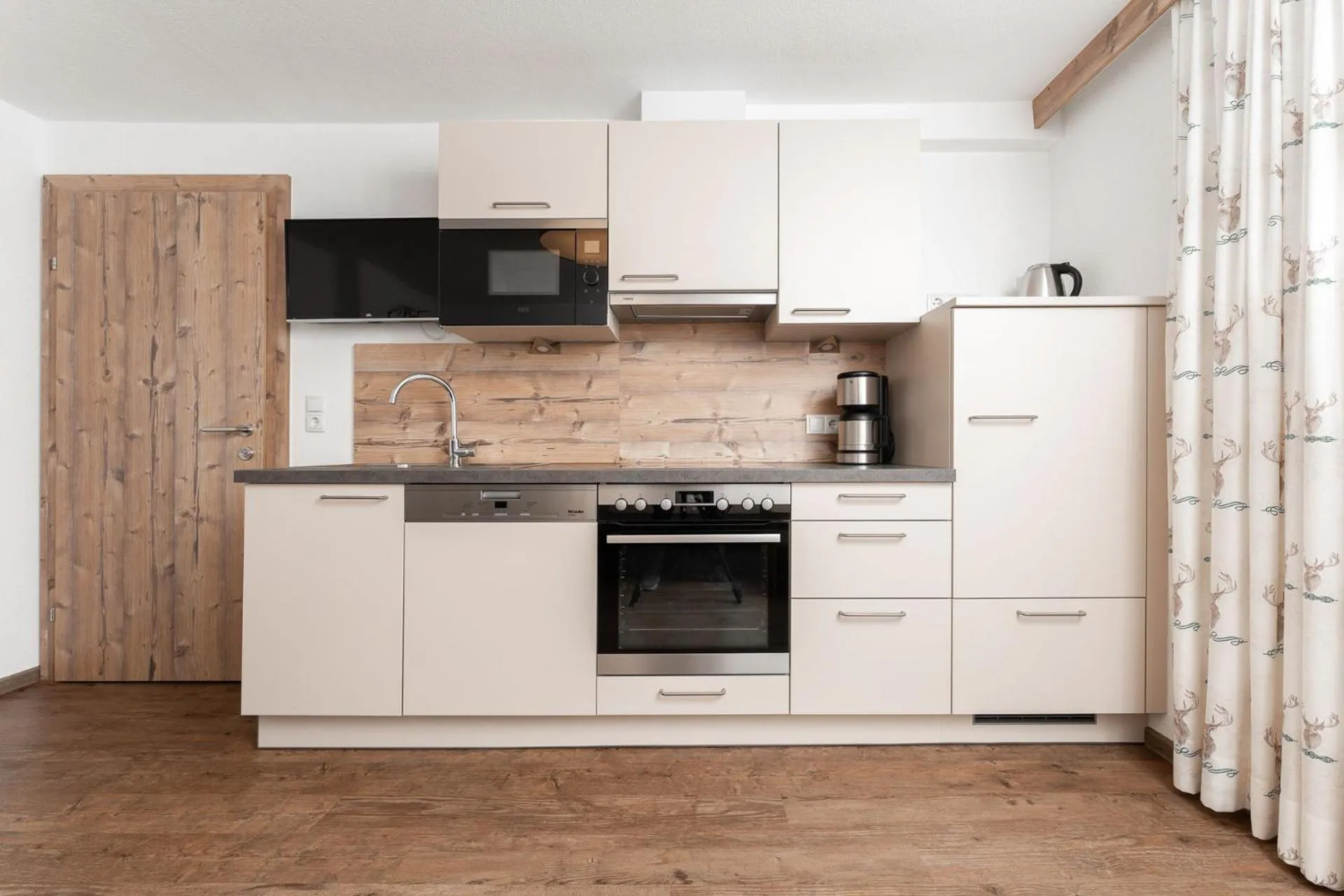 Kitchen or kitchenette in Haus Margret