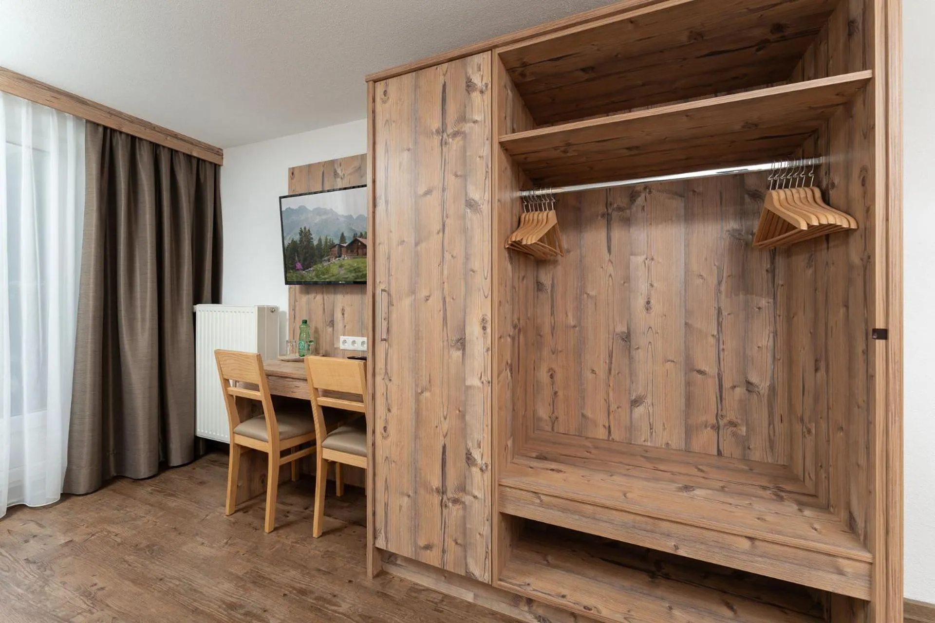 wardrobe in Haus Margret