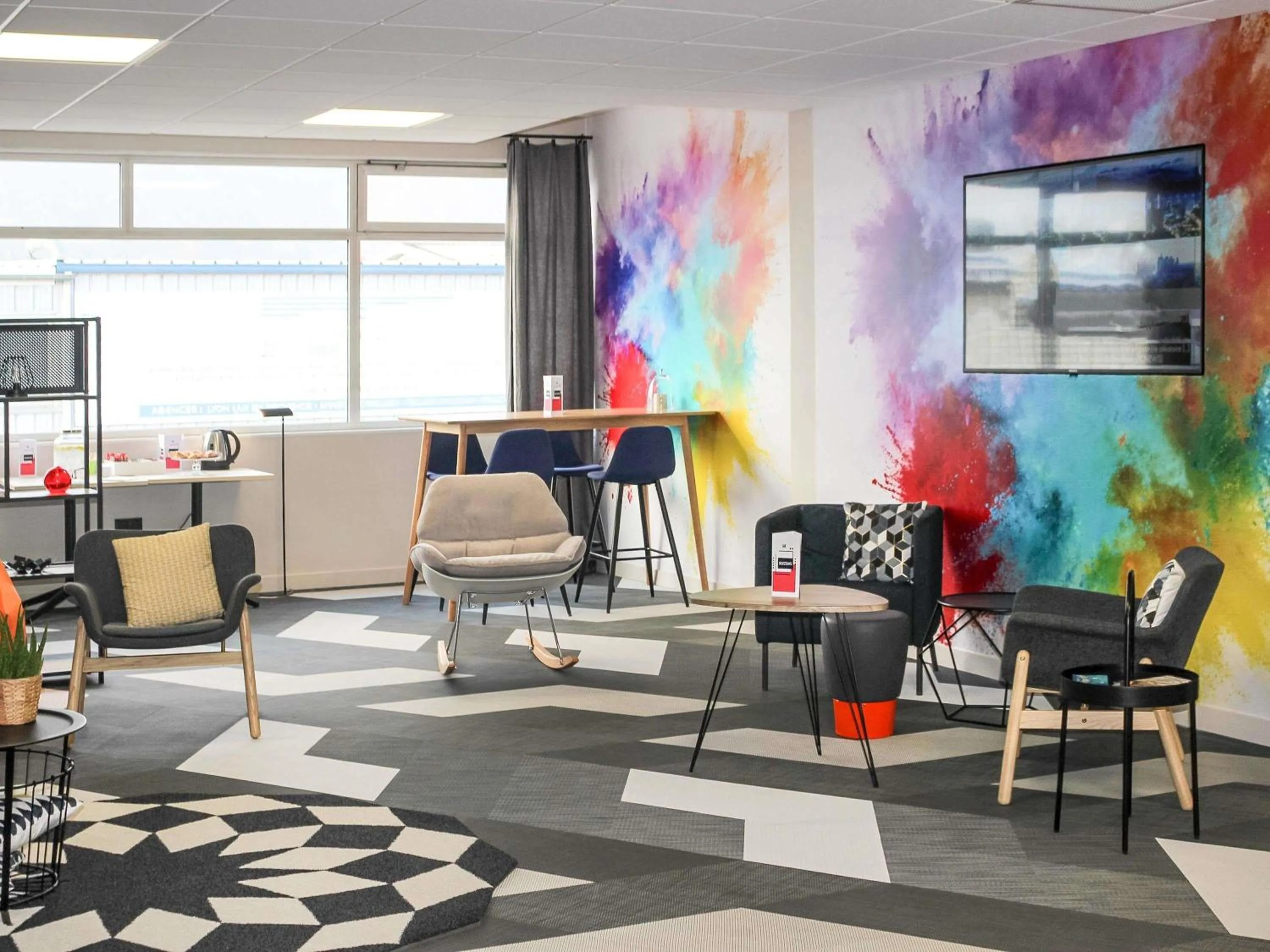 Restaurant/places to eat in Ibis Styles Crolles Grenoble A41