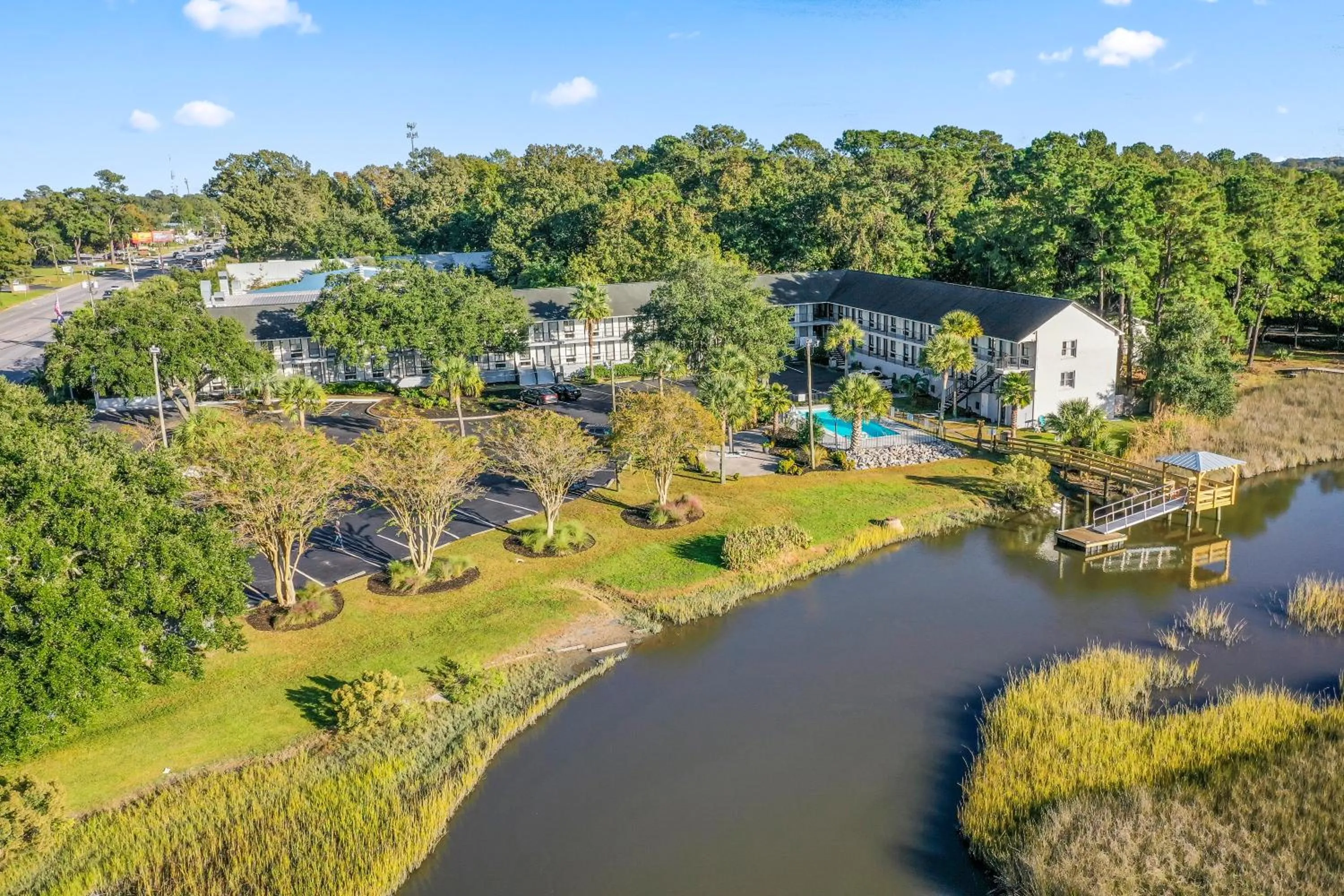 Charleston Creekside Inn