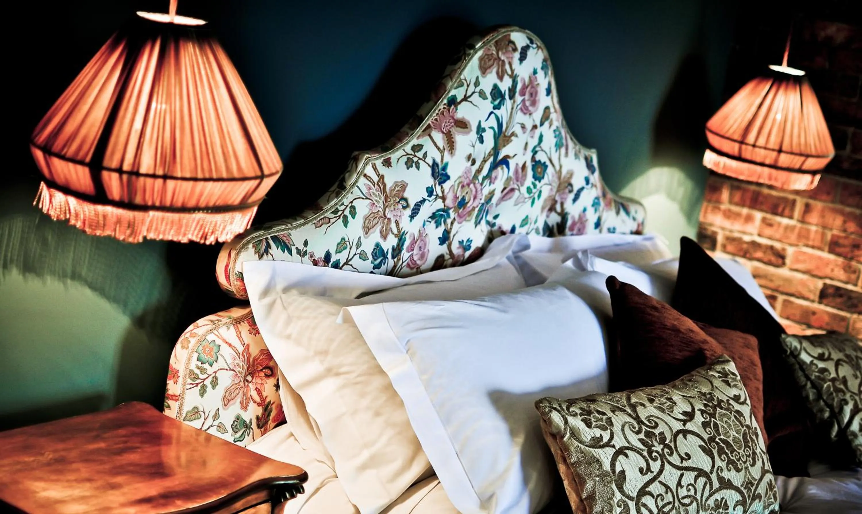 Bed in The Joiners Arms