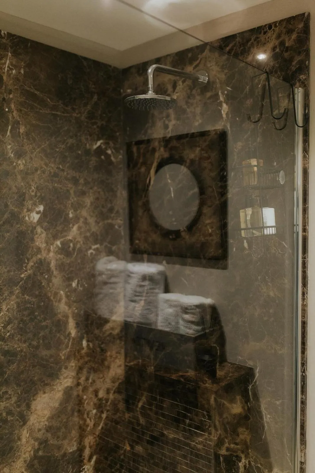 Shower, Bed in The Joiners Arms