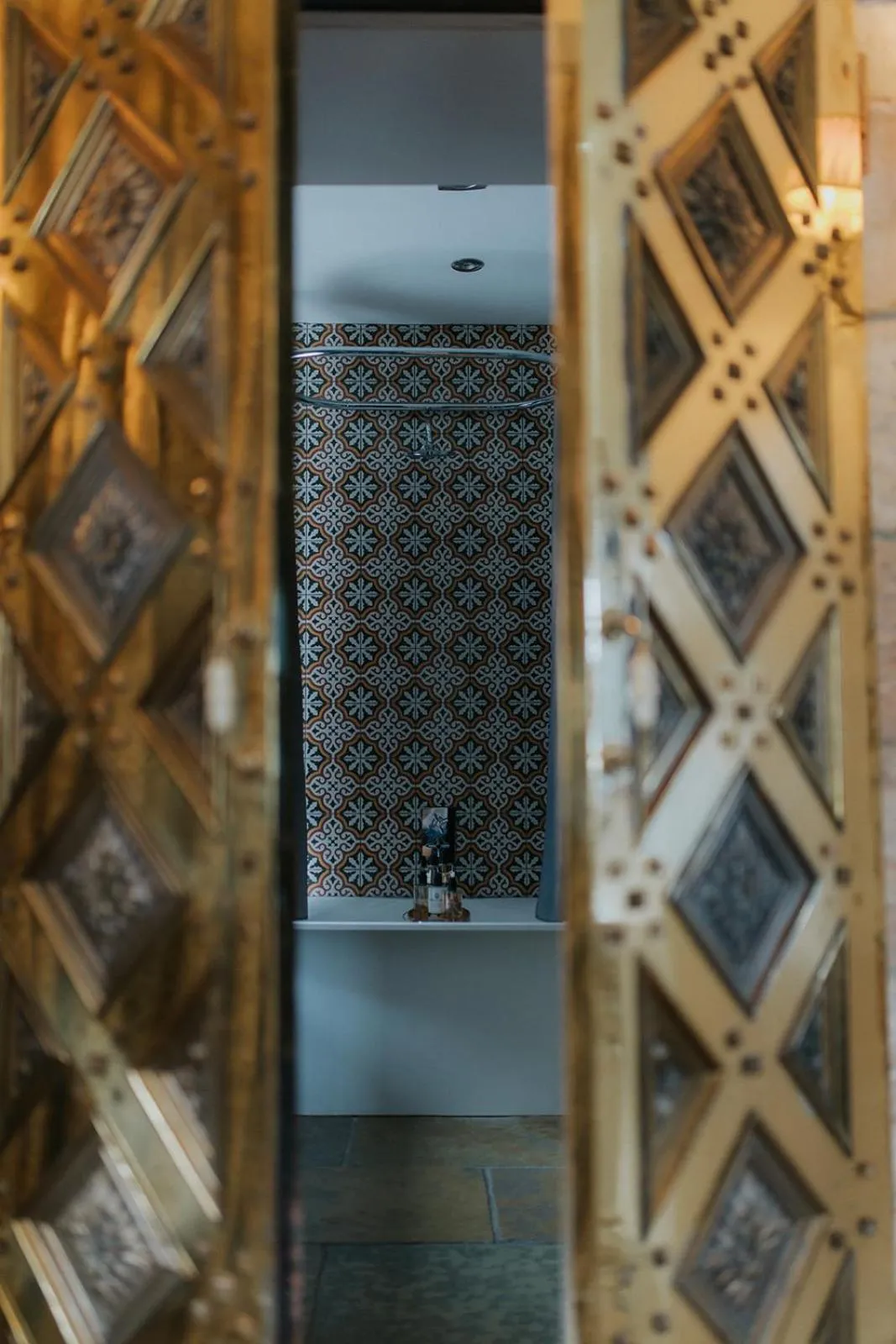 Bathroom in The Joiners Arms