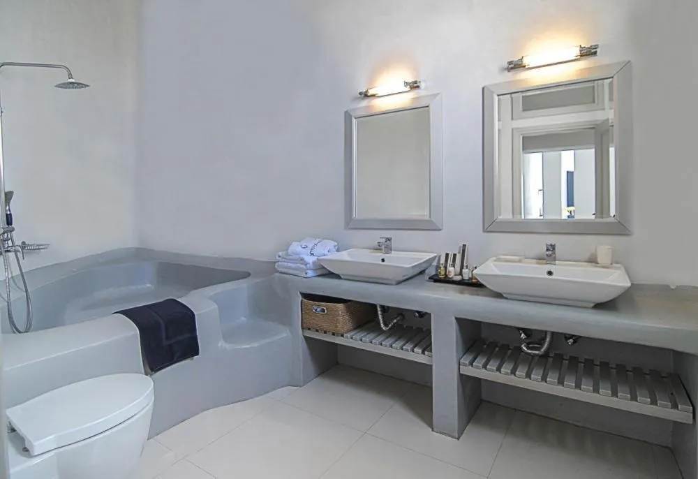 Bathroom in Grand Ambassador Santorini Hotel