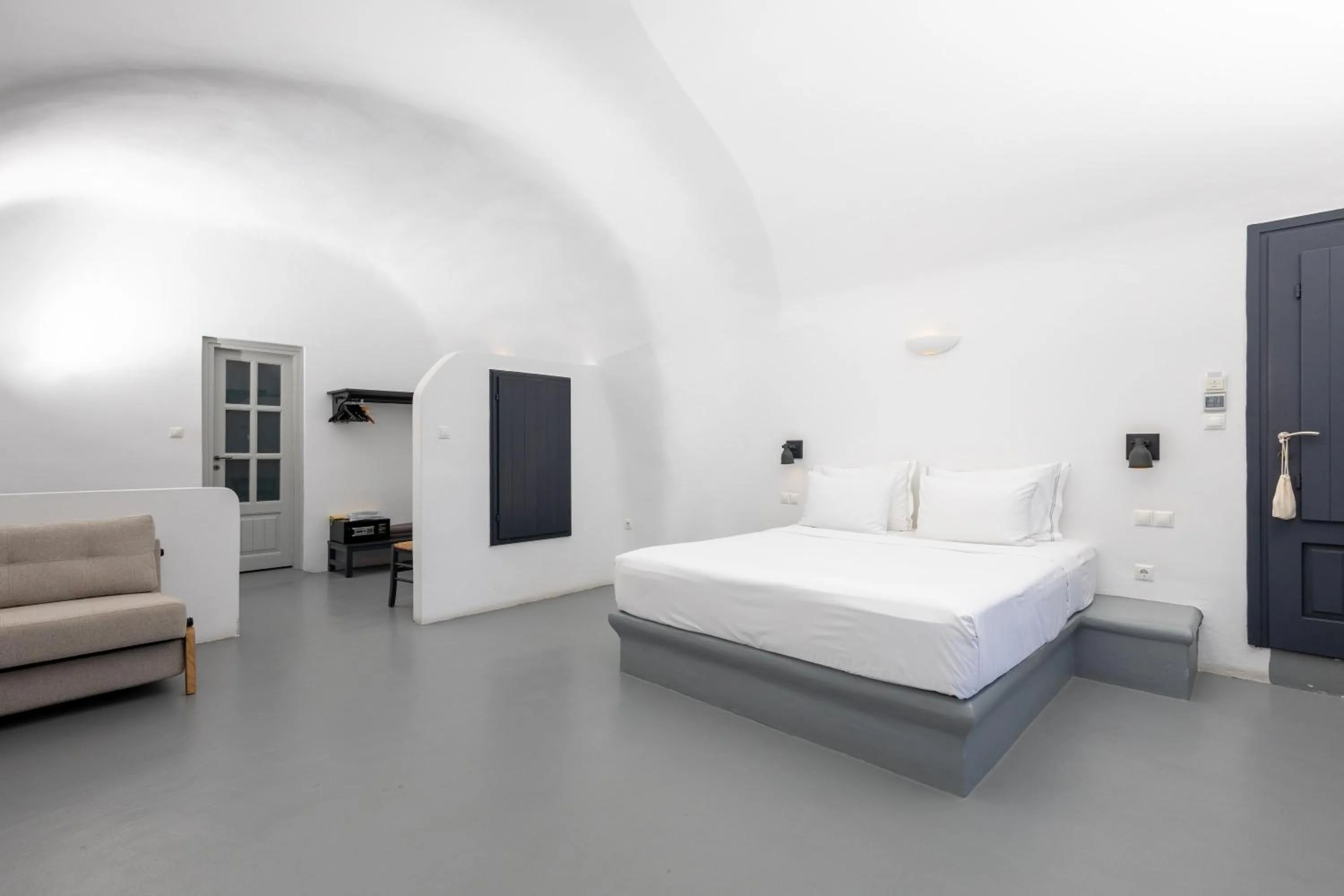 Photo of the whole room, Bed in Grand Ambassador Santorini Hotel