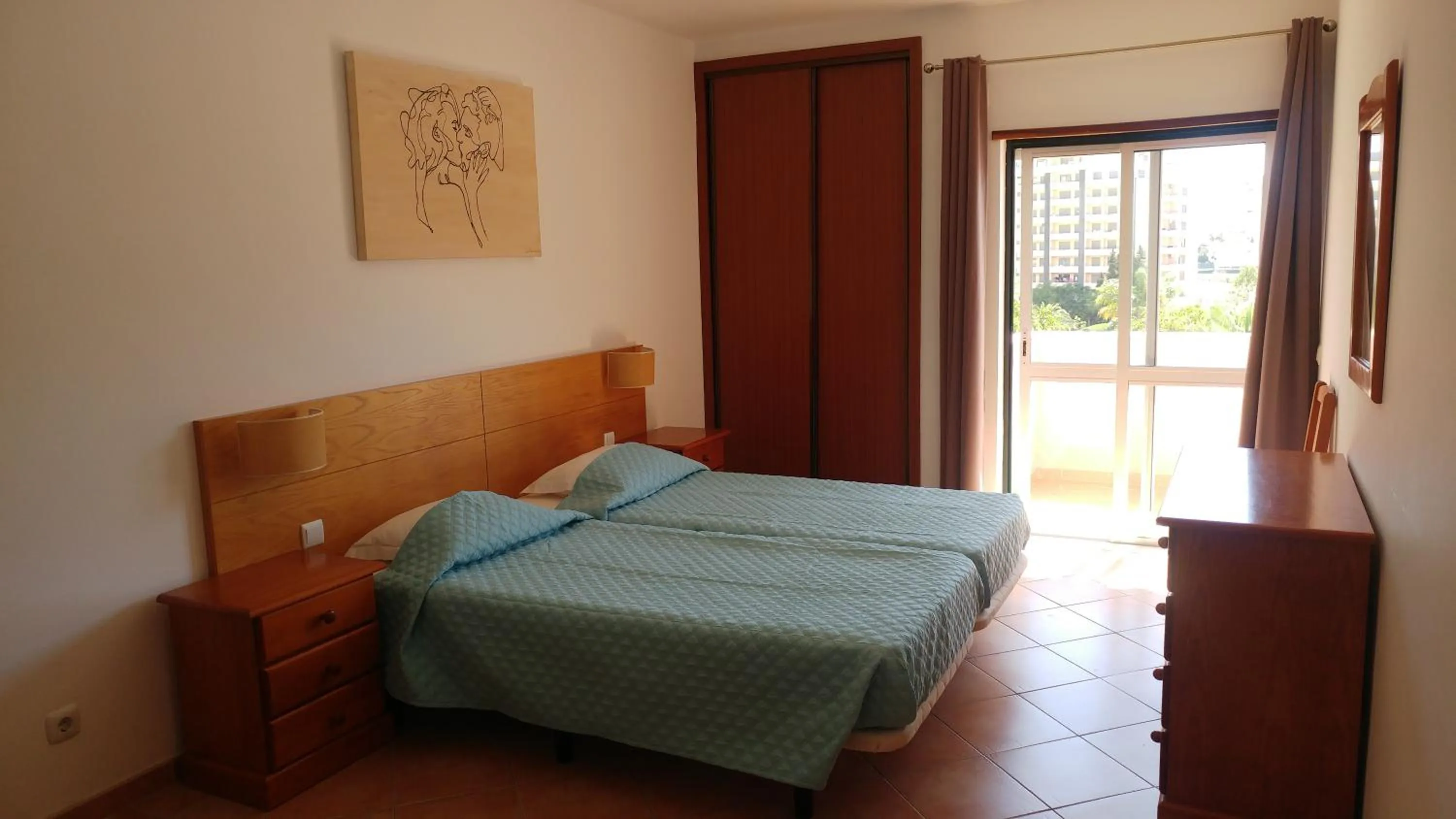 Bedroom, Bed in Castelos da Rocha