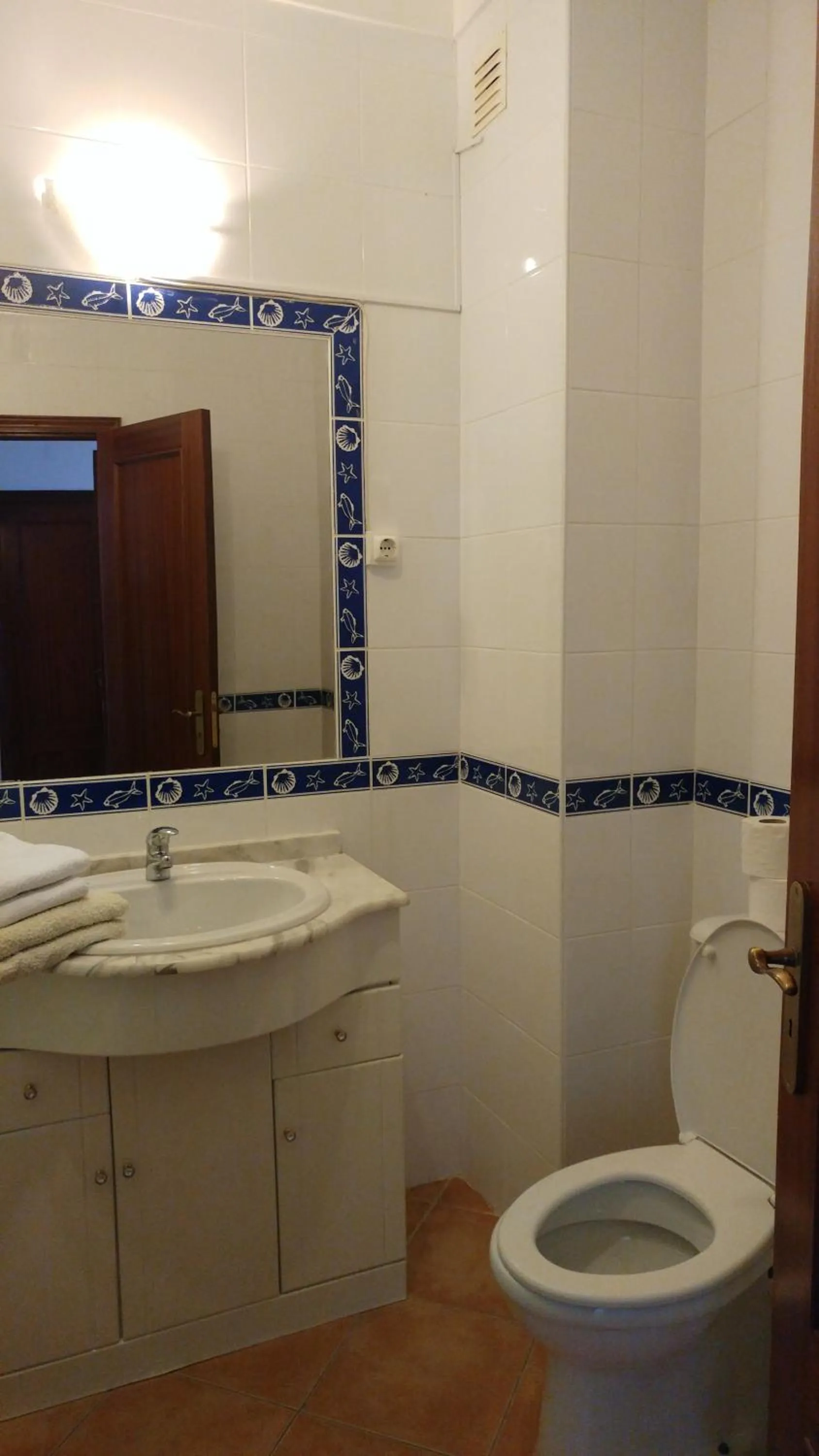 Bathroom in Castelos da Rocha